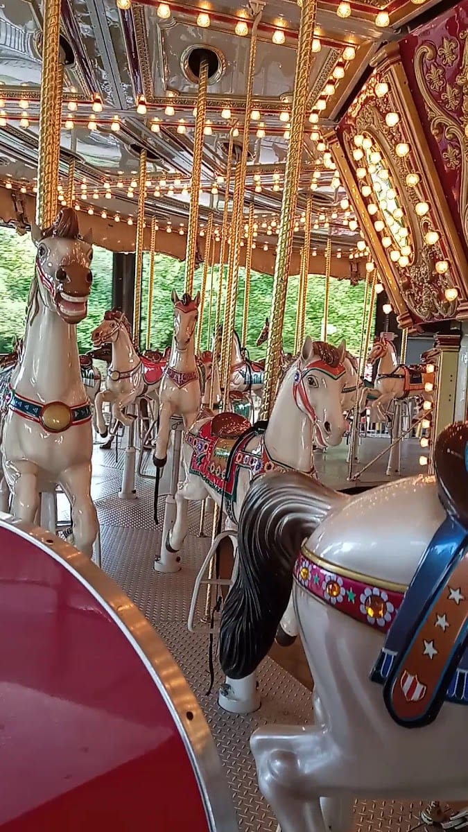 Van Saun Park Carousel