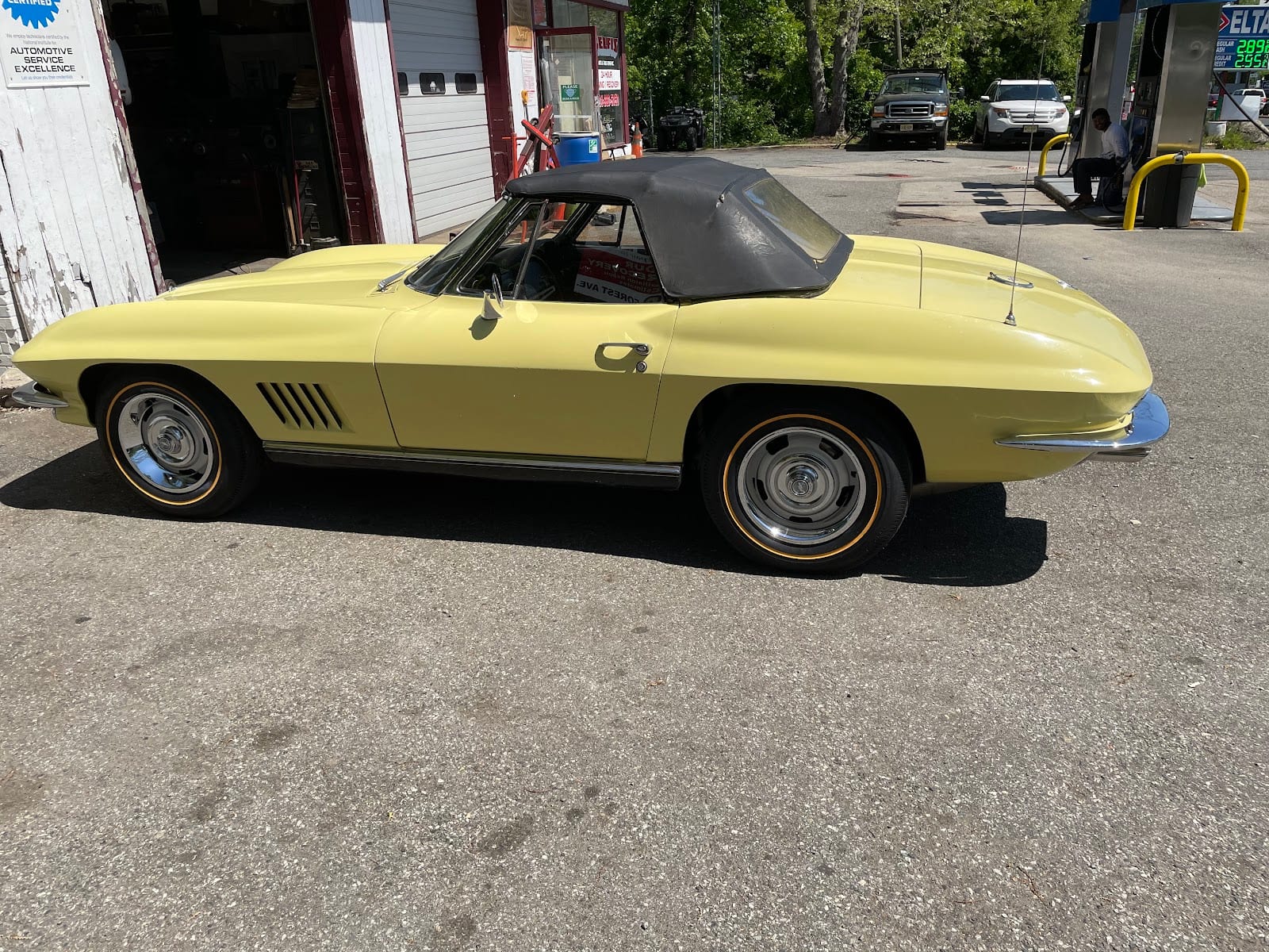 Den Belfi's Auto & Truck Repair, photo 2