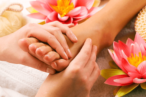 M MASSAGE