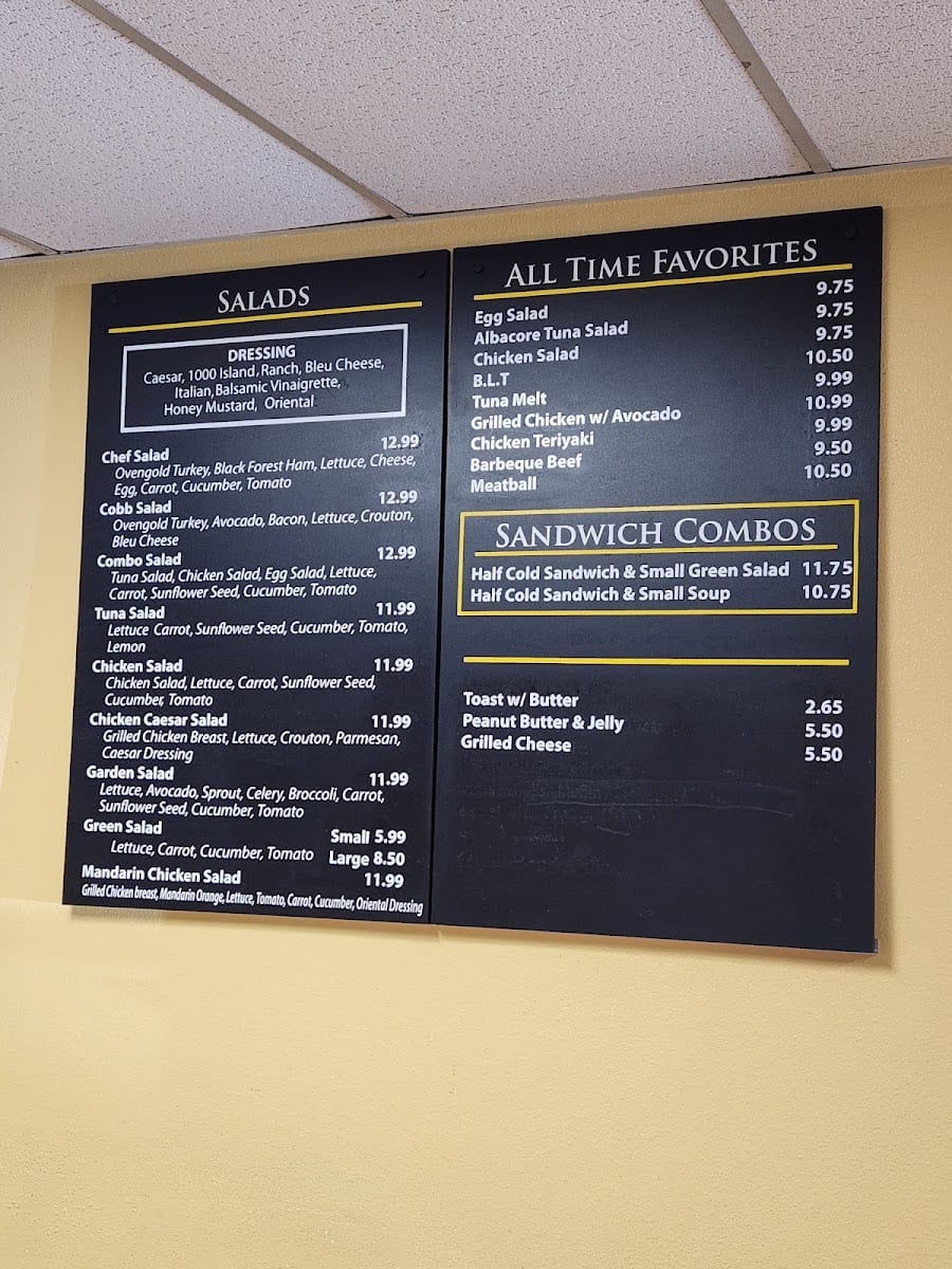 Larry's Deli, photo 2