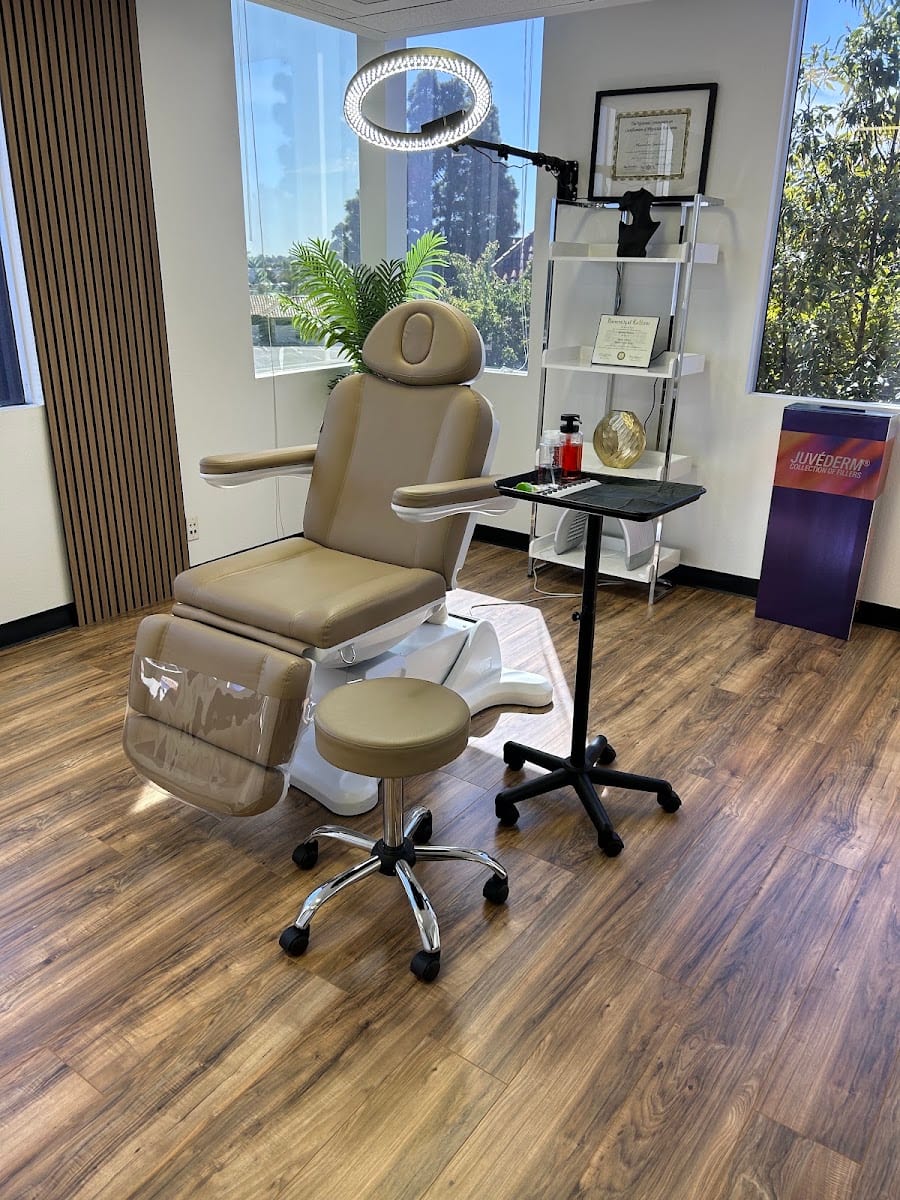 E&G Aesthetic Institute - Plastic Surgery & Med Spa Newport Beach