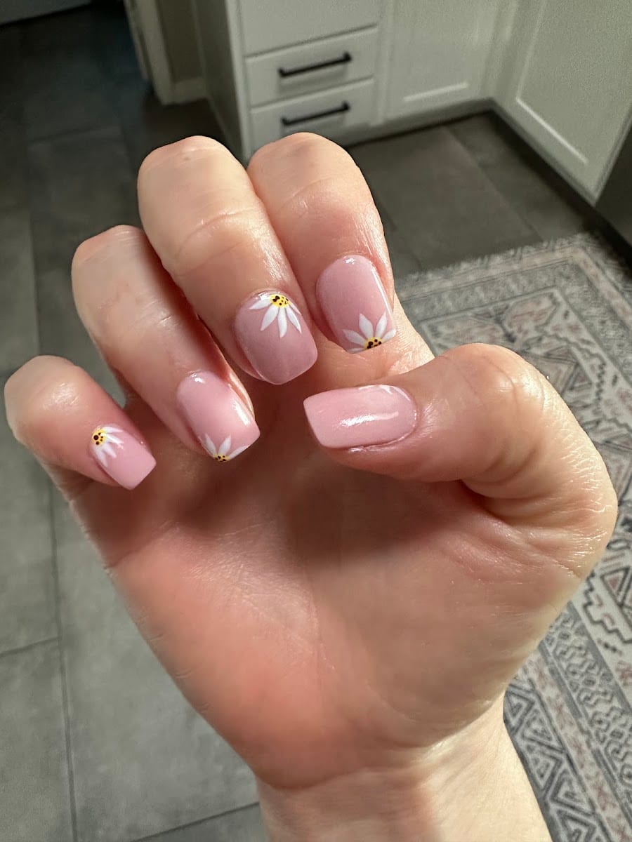 Bonita Nails