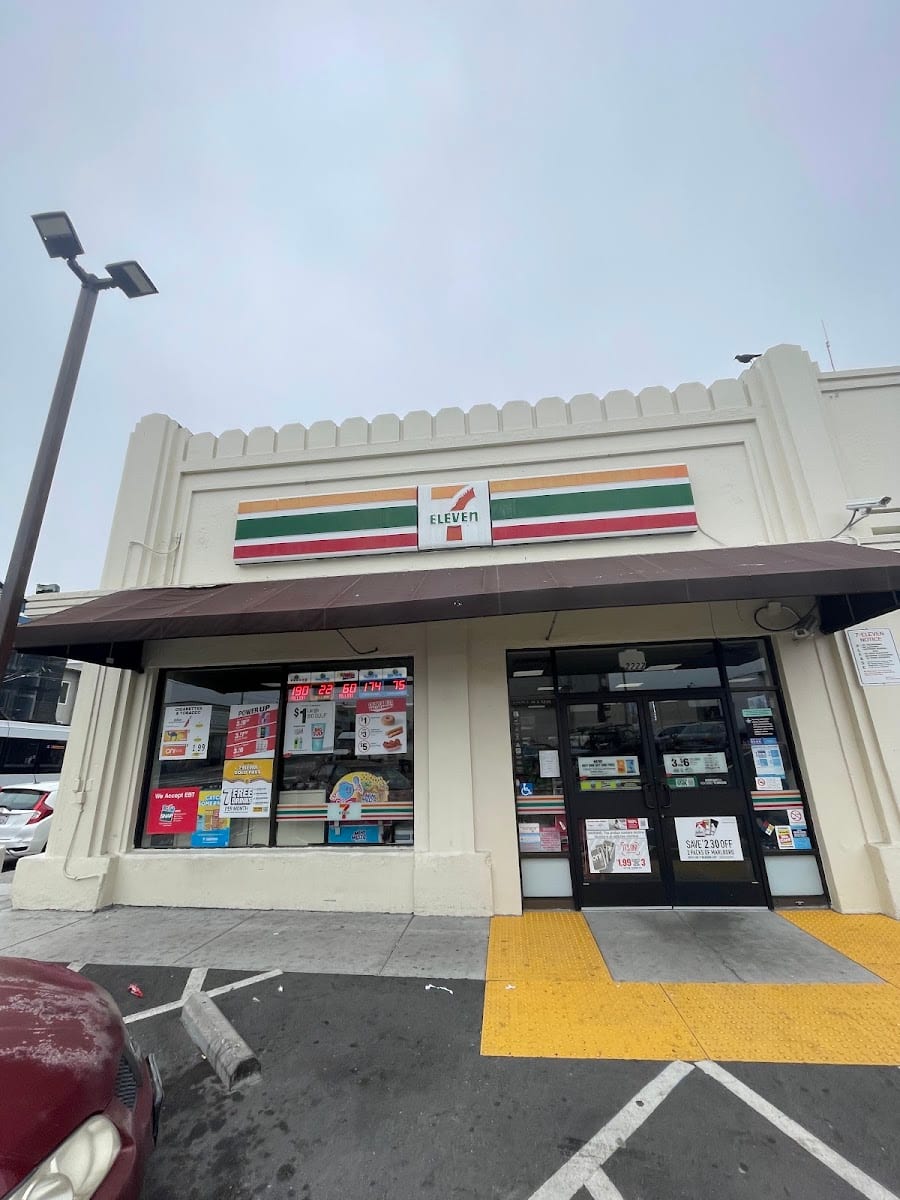 7-Eleven, photo 3