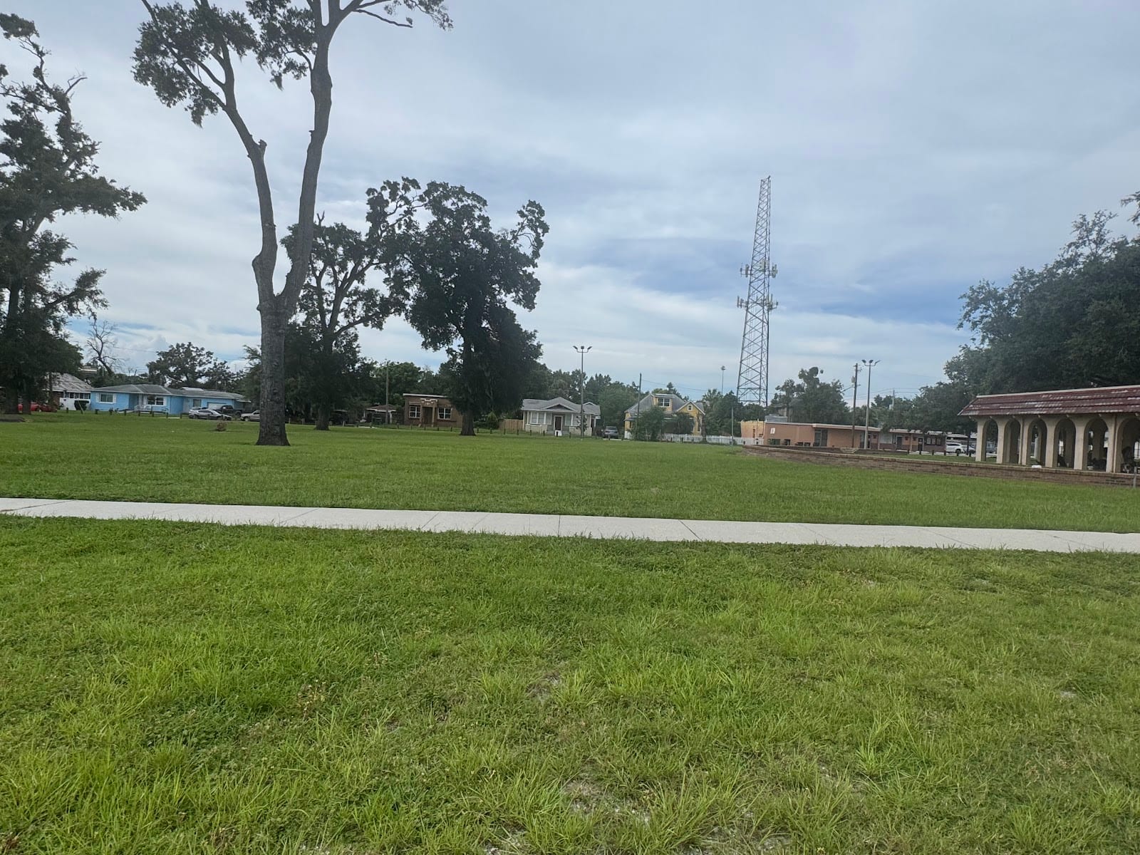 Borrell Park, photo 3