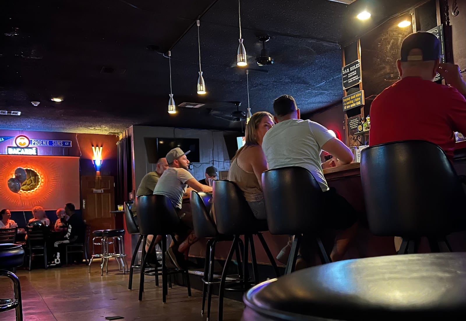 Music Box Lounge, photo 2