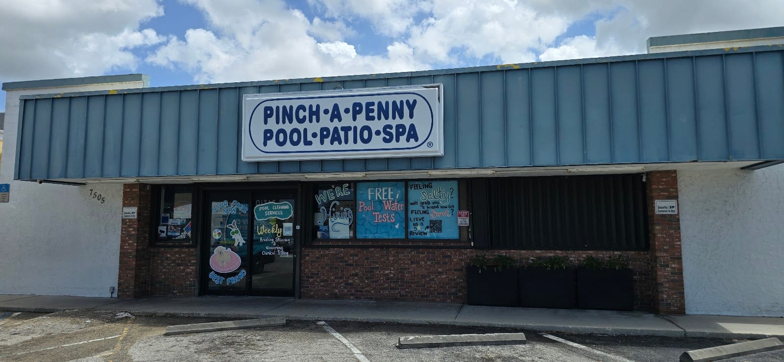 Pinch A Penny Pool Patio Spa, photo 2