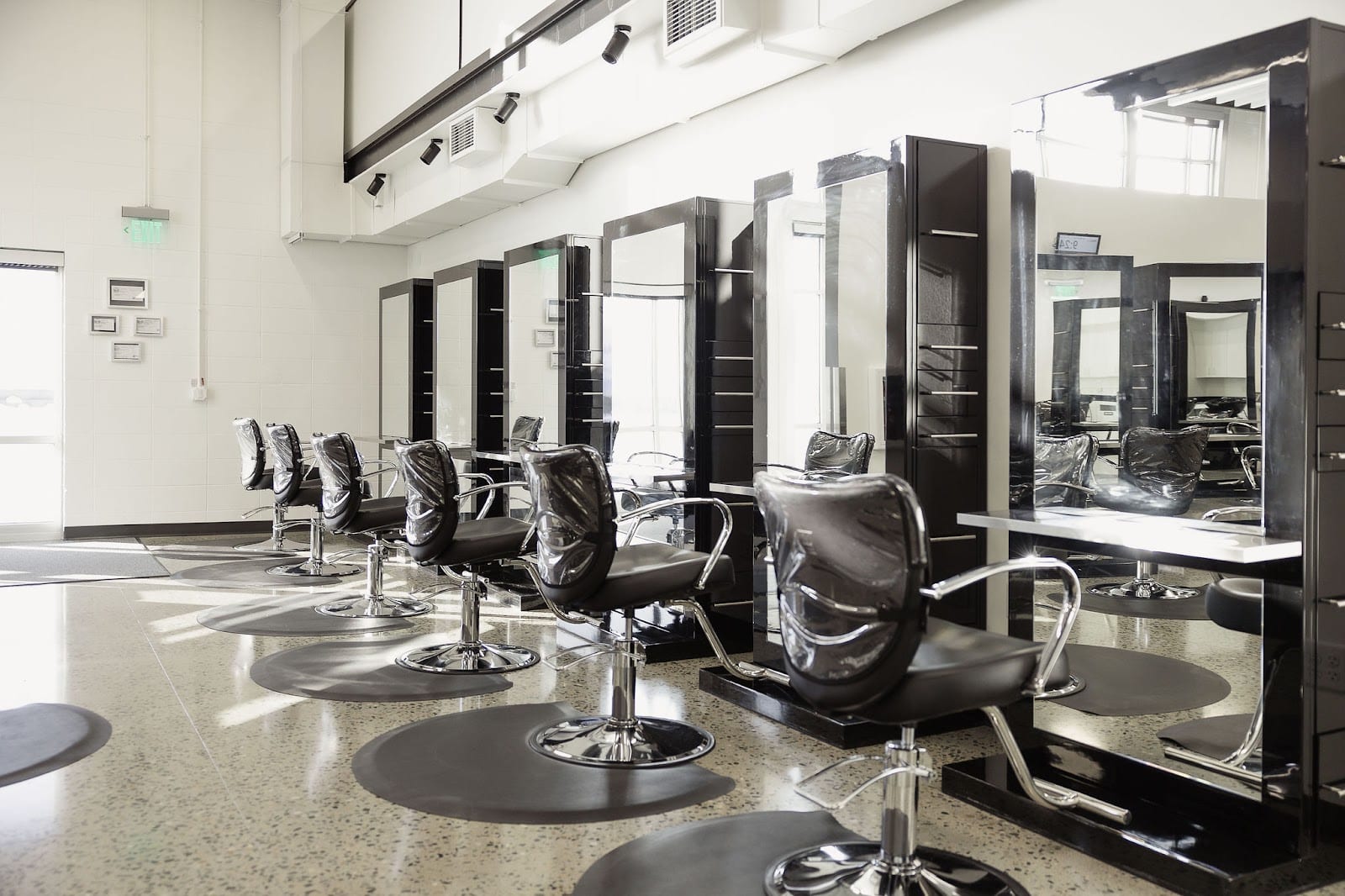 The Salon at Helena College, photo 2