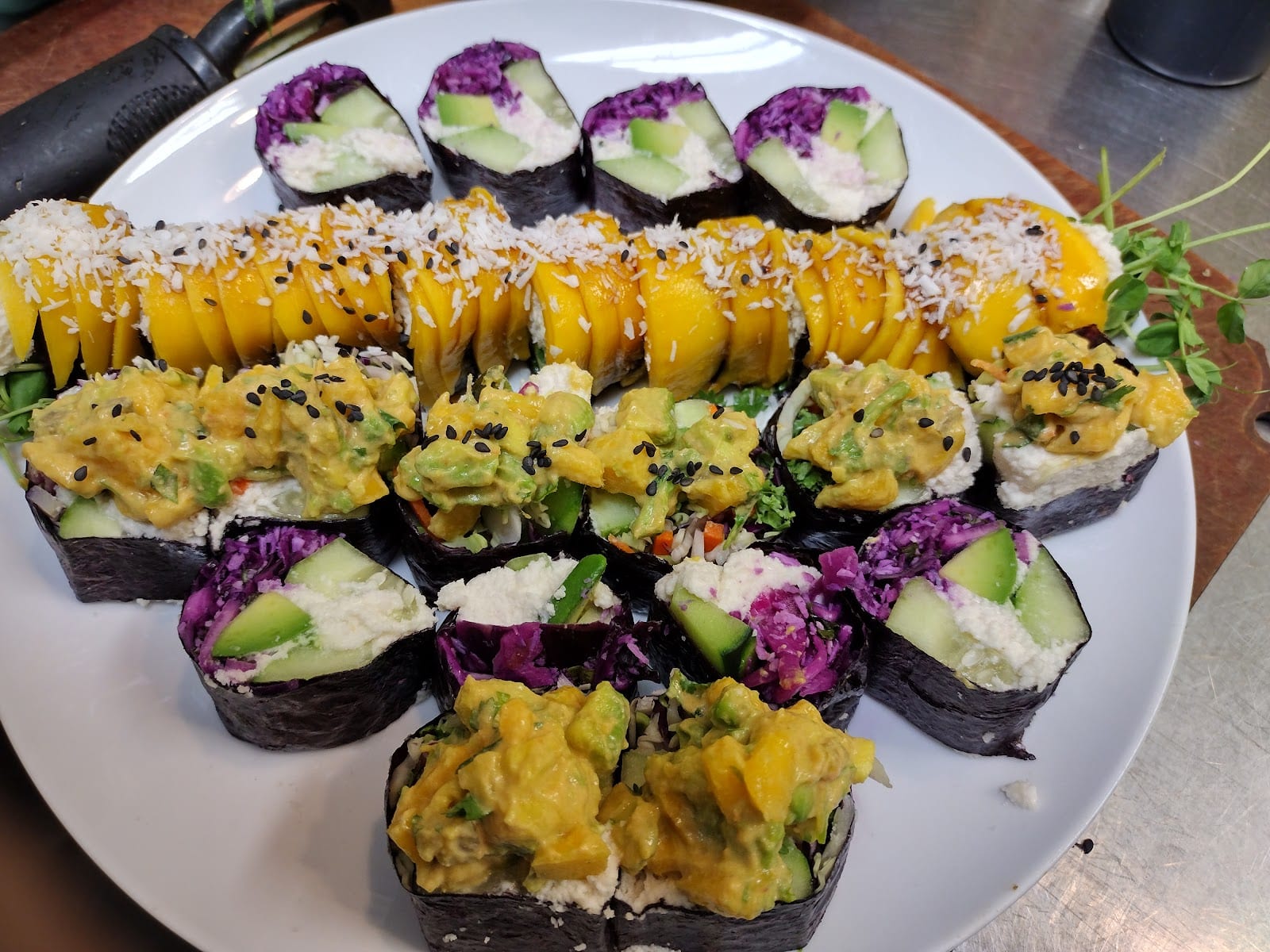 ionie Living Food & Tonics