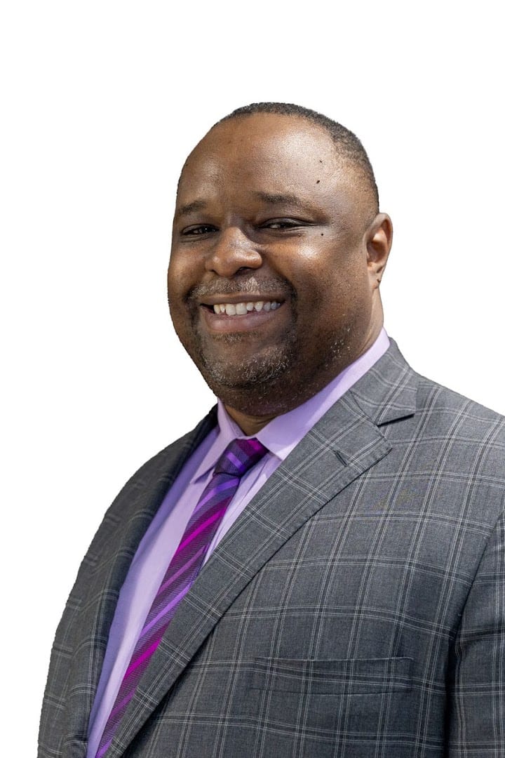 Lorenzo Murray - Lic. Assoc. Real Estate Broker at HUNT Real Estate, photo 2