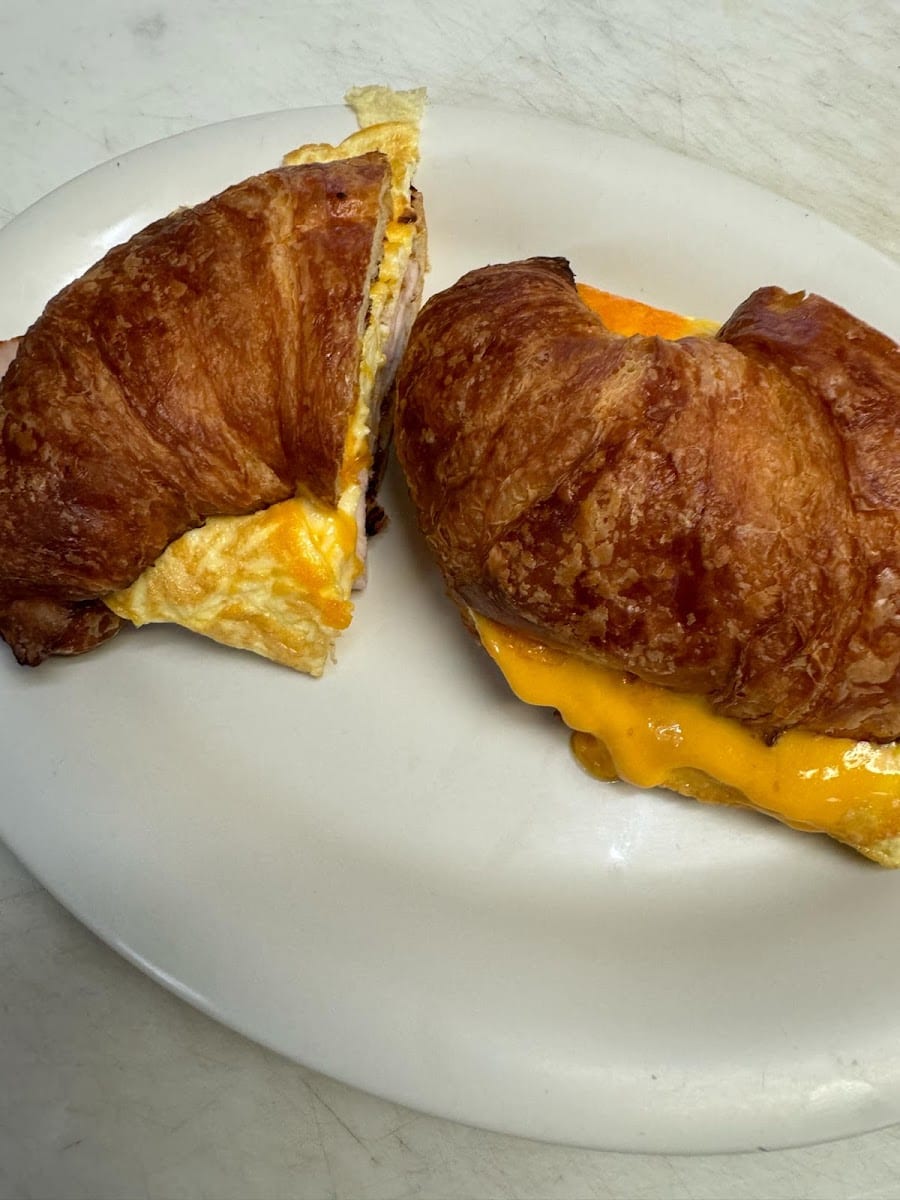 Macario's Bakery & Cafe, photo 4