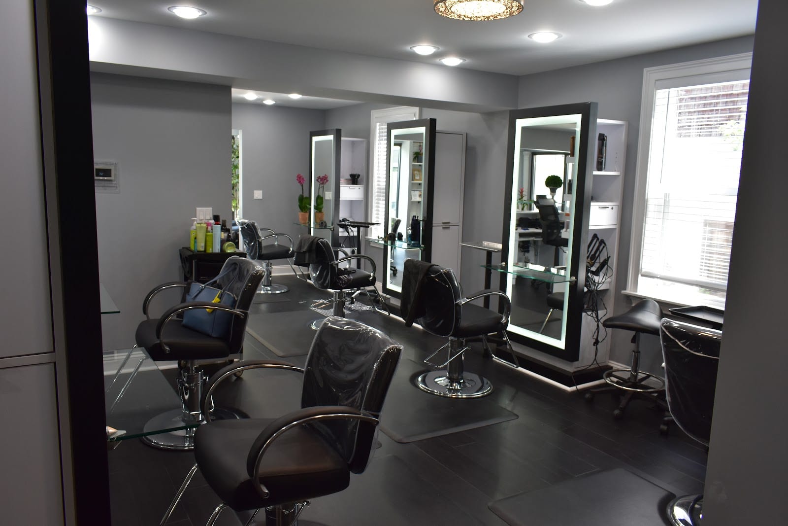 Master Eyebrow Threading Hair and Spa, photo 3
