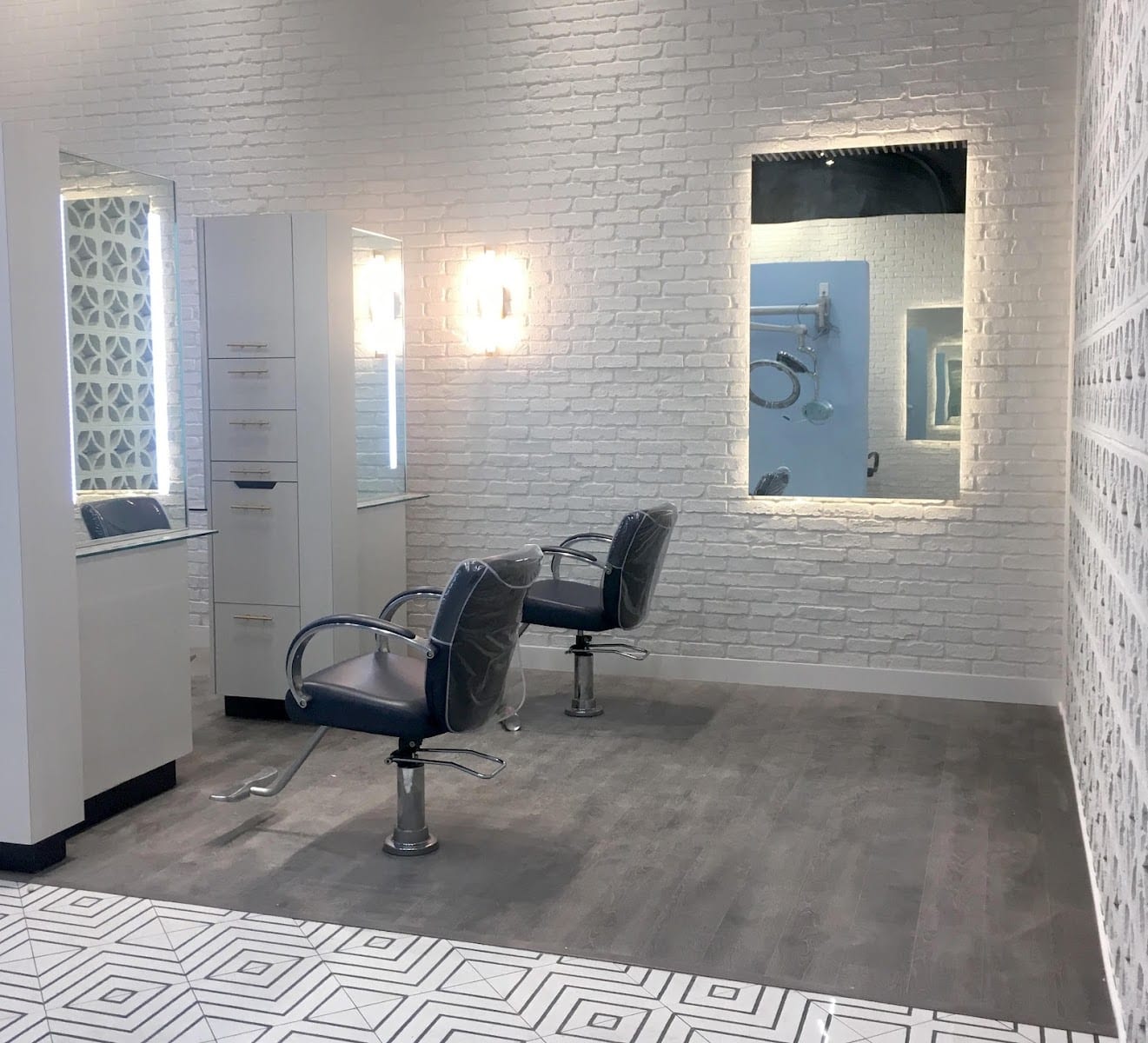 Globe Salon | Uptown, photo 3