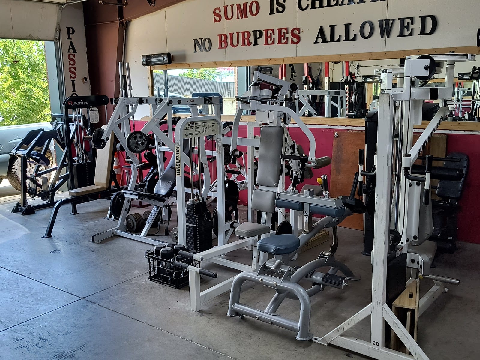 HYBRID BARBELLS PERSONAL TRAINING / STRENGTH & CONDITIONING GYM, photo 2