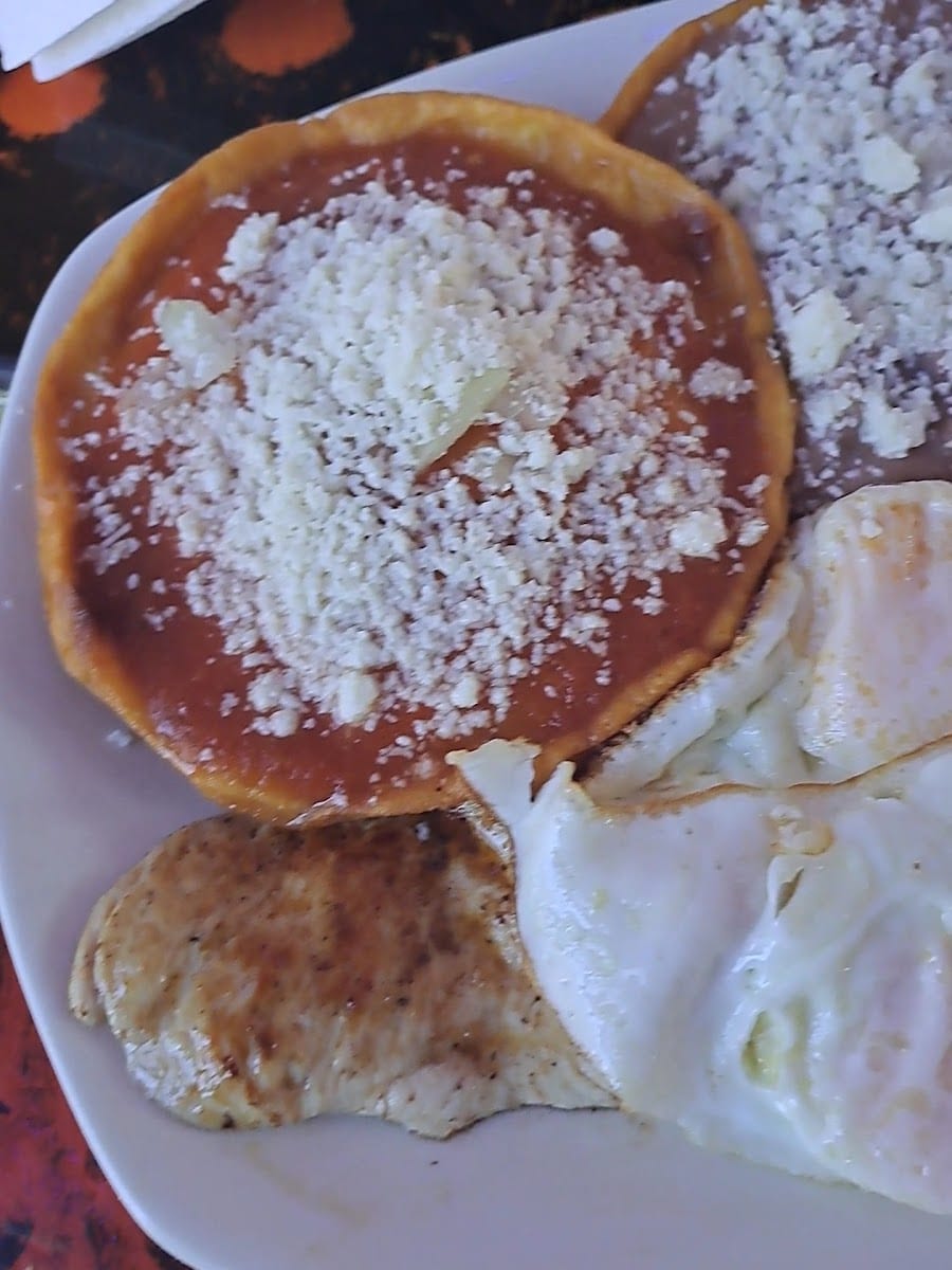 Tortas Locas & Bakery, photo 2