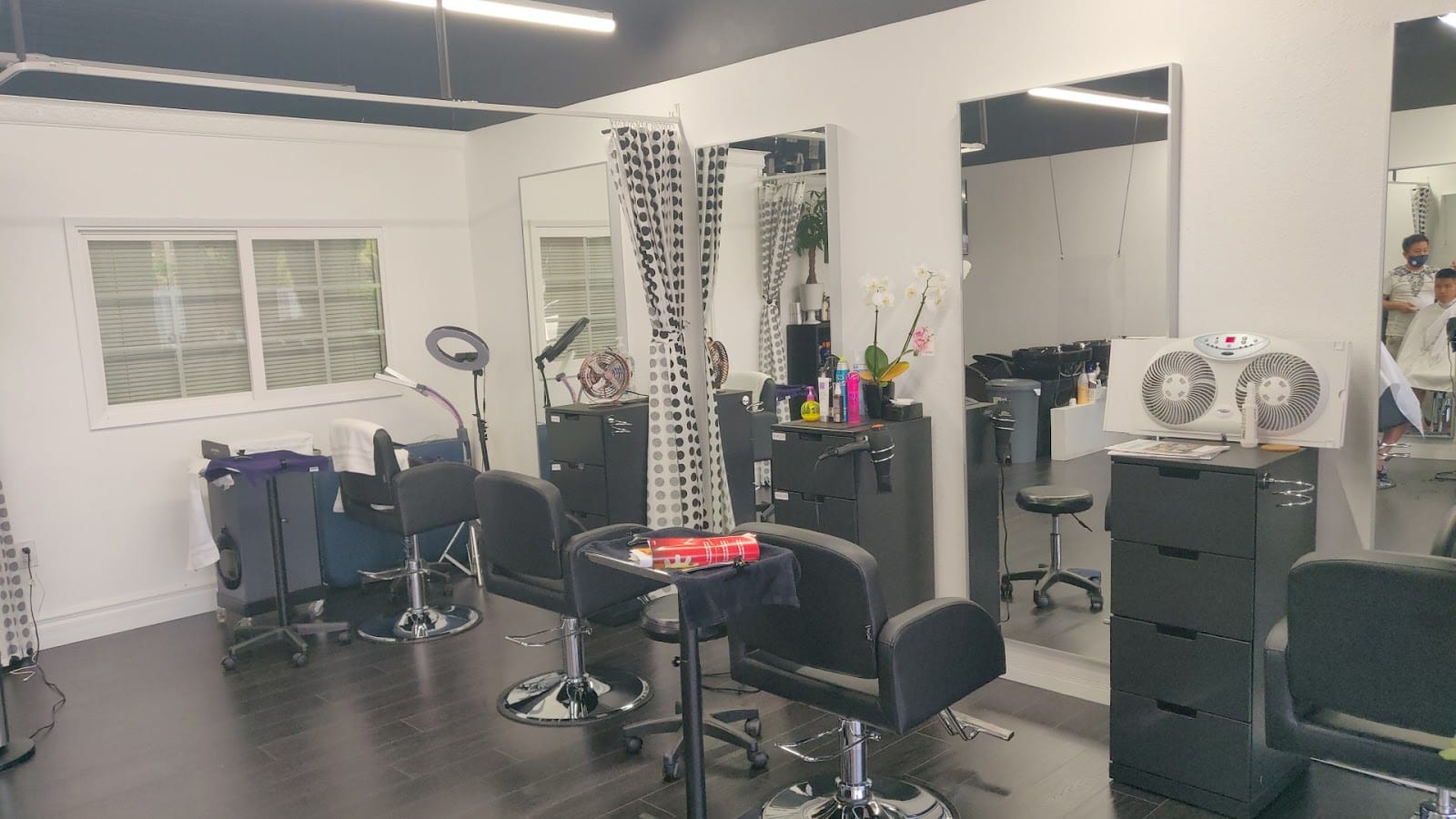 J&K Hair Salon, photo 3