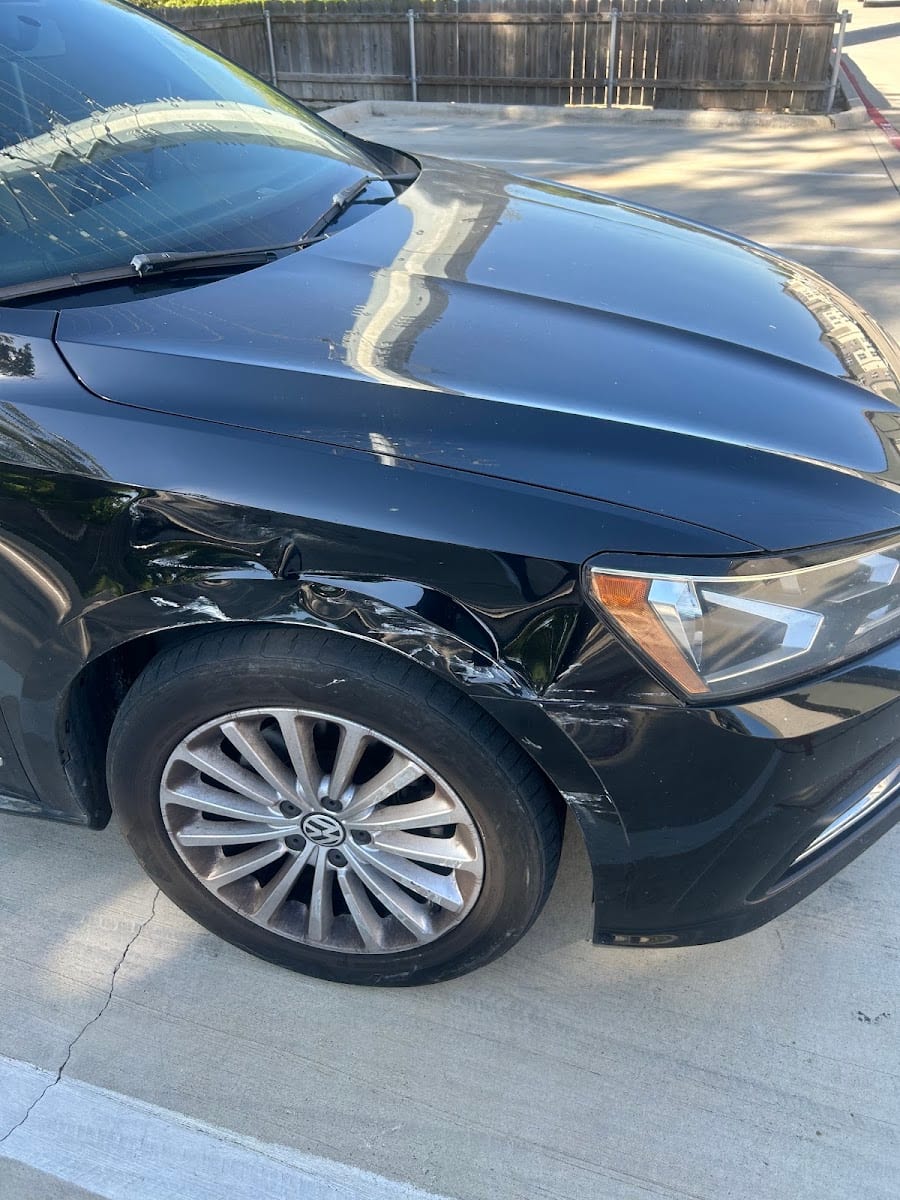 Caliber Collision, photo 4