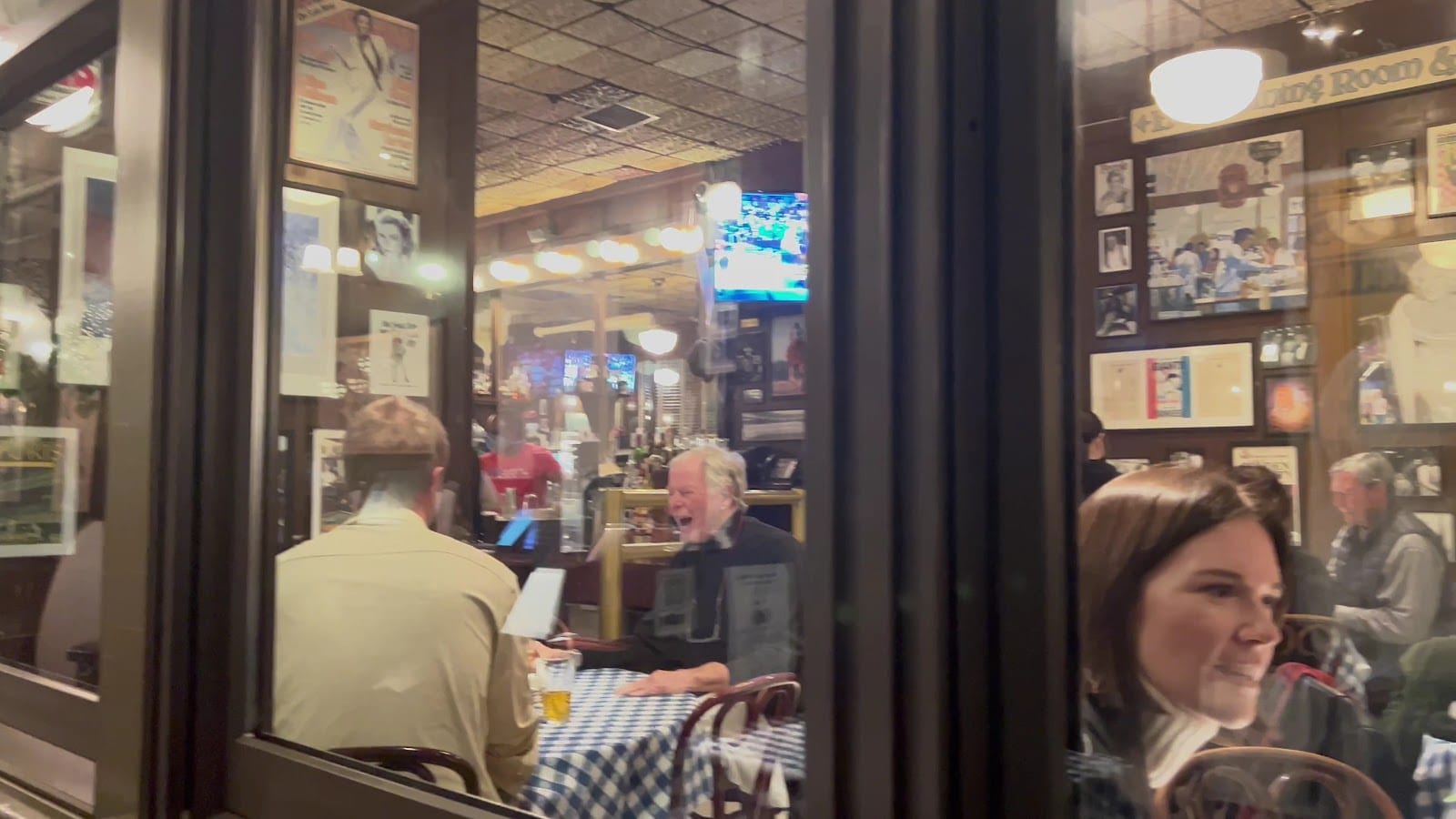 Perry's on Union, photo 3