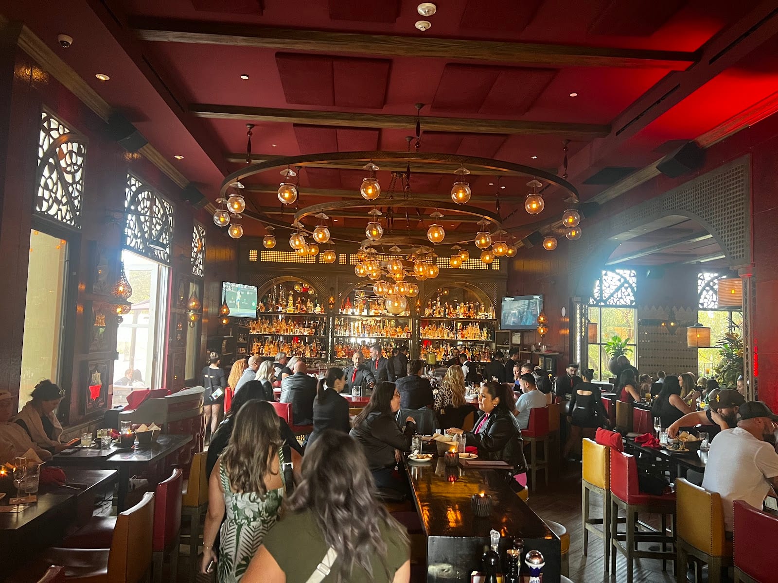 O LOUNGE by RED O, Fashion Island, photo 4