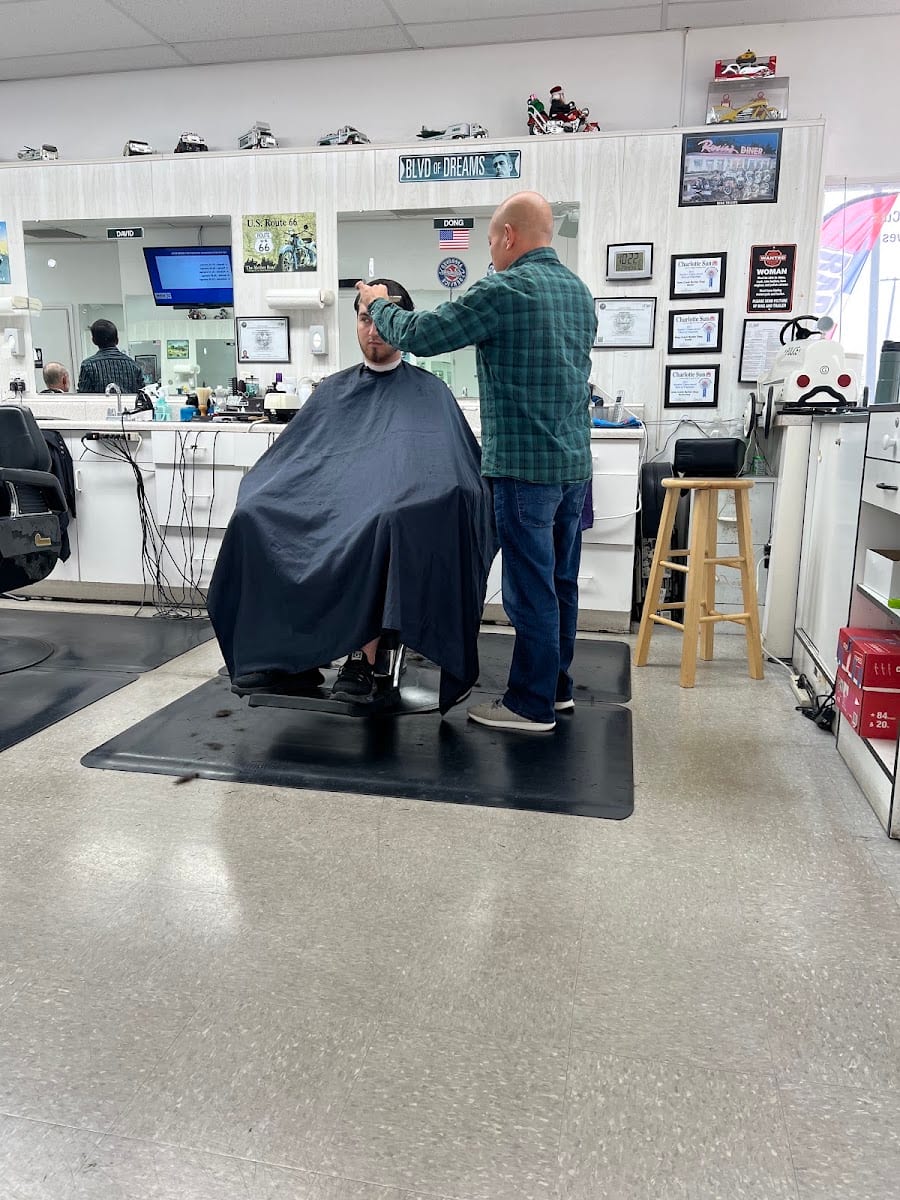 Deep Creek Barbershop, photo 2
