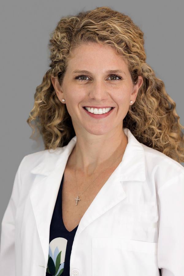 Kristen H. Leezer, MD, photo 2