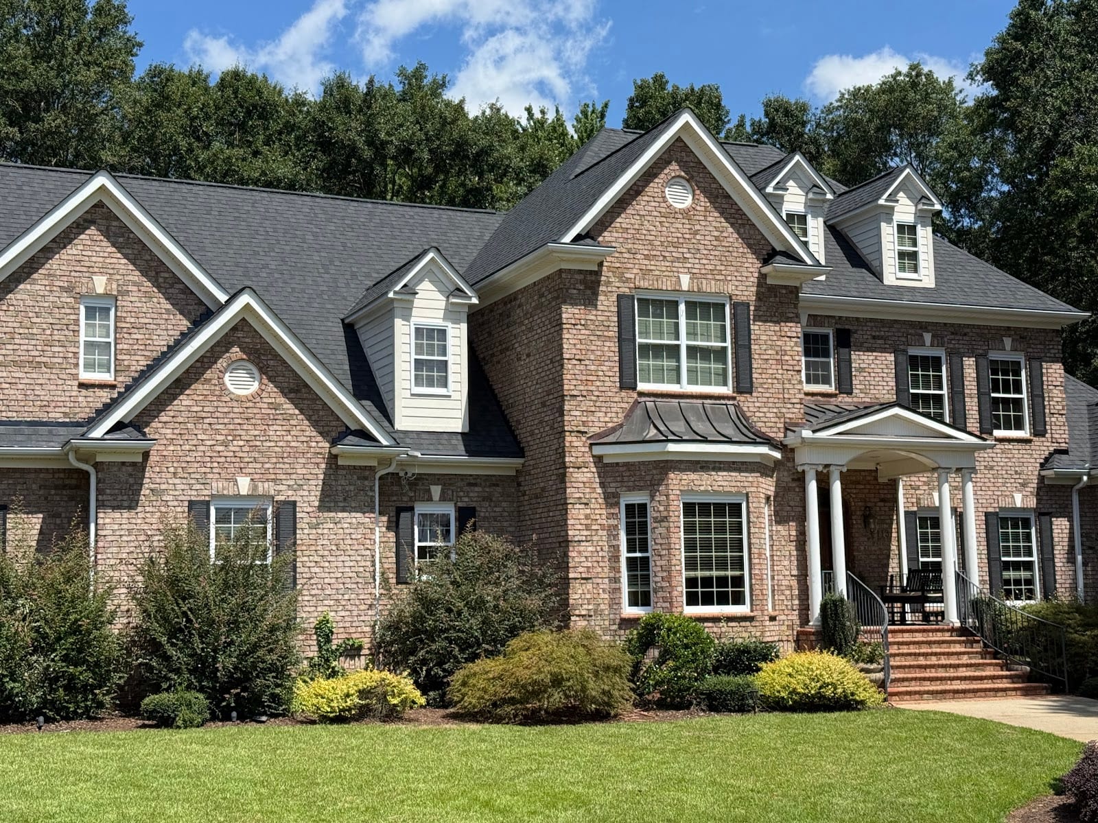 Roberts Roofing, photo 2