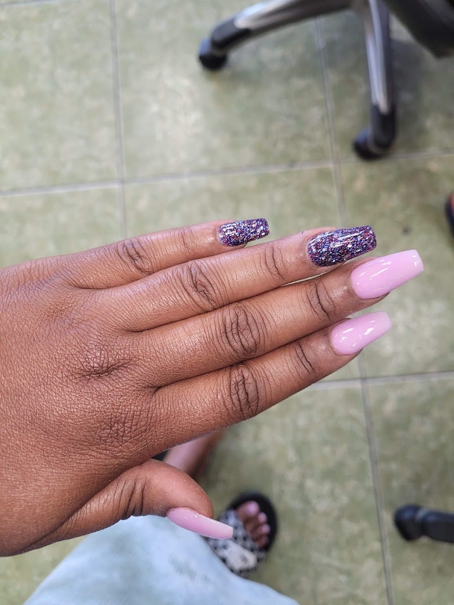 Dk Nails, photo 3