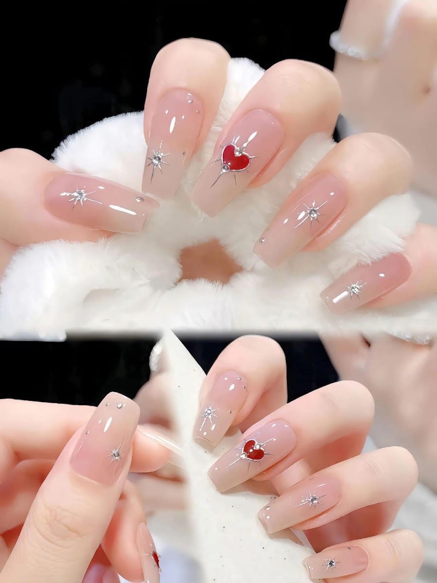 VERA NAILS ( OPEN SUNDAY )