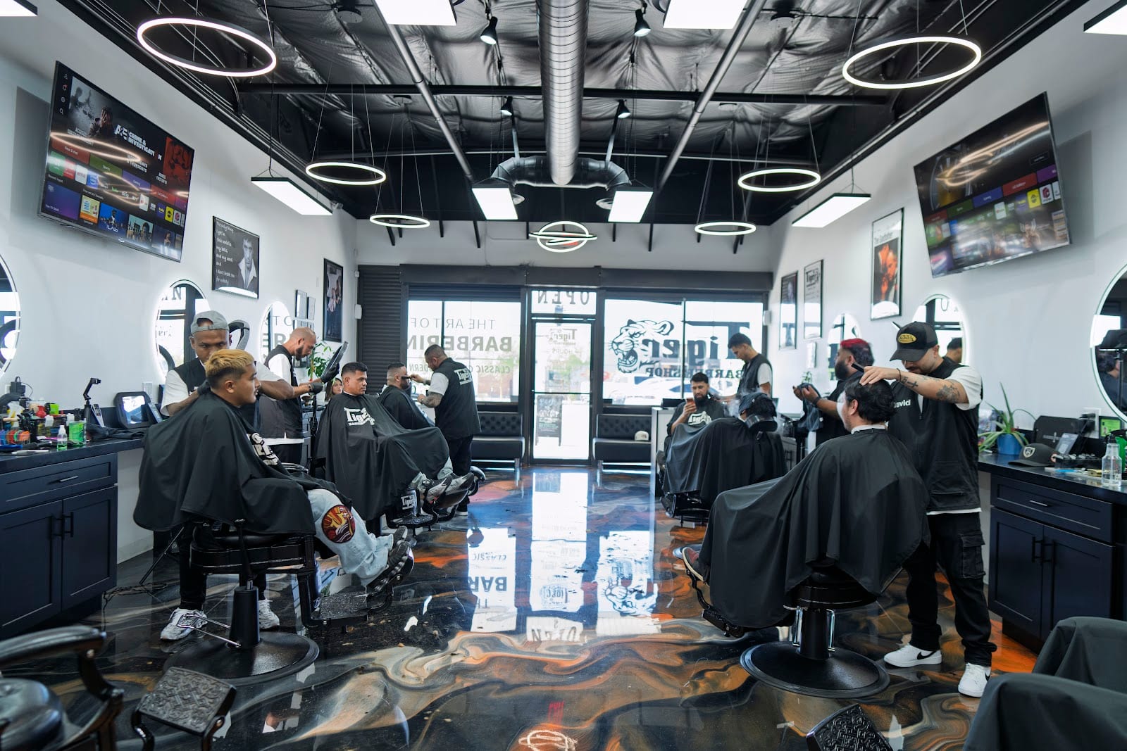 Tiger BarberShop, photo 2