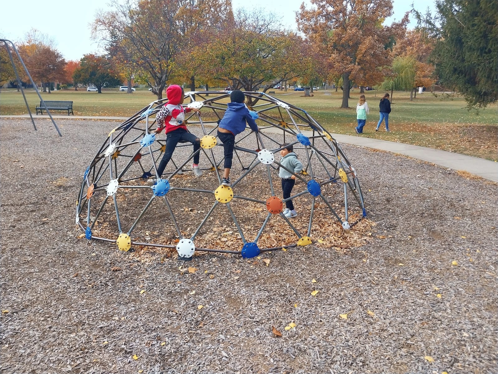 Lakeside Park Pickleball and Tennis Courts