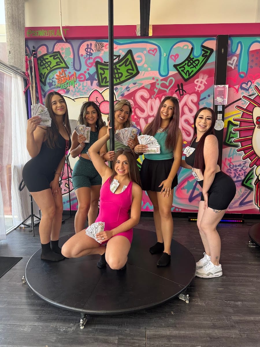 Sunnys Pole Fitness, photo 2
