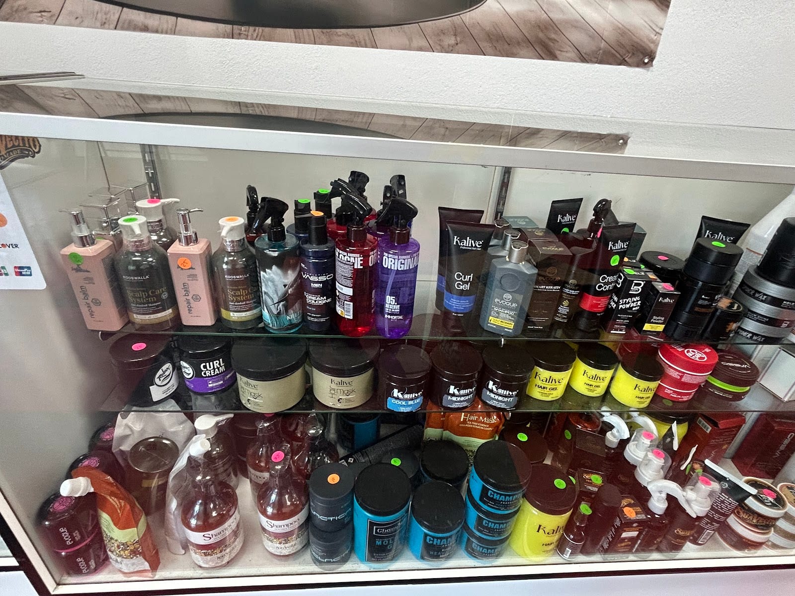 ROXY Beauty and Barber Salon