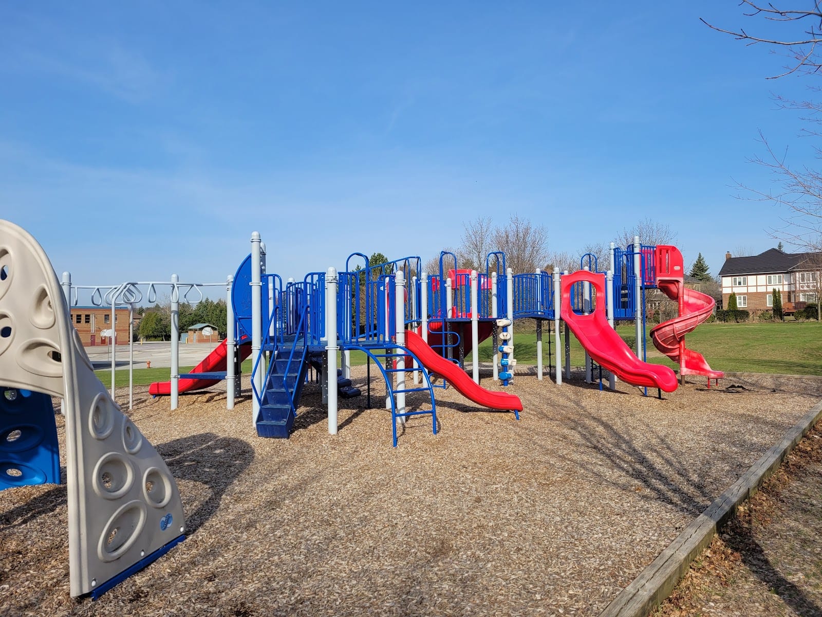 Helmkay Park, photo 3