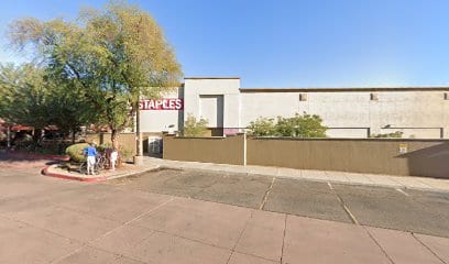 Landscaper Lush Scottsdale