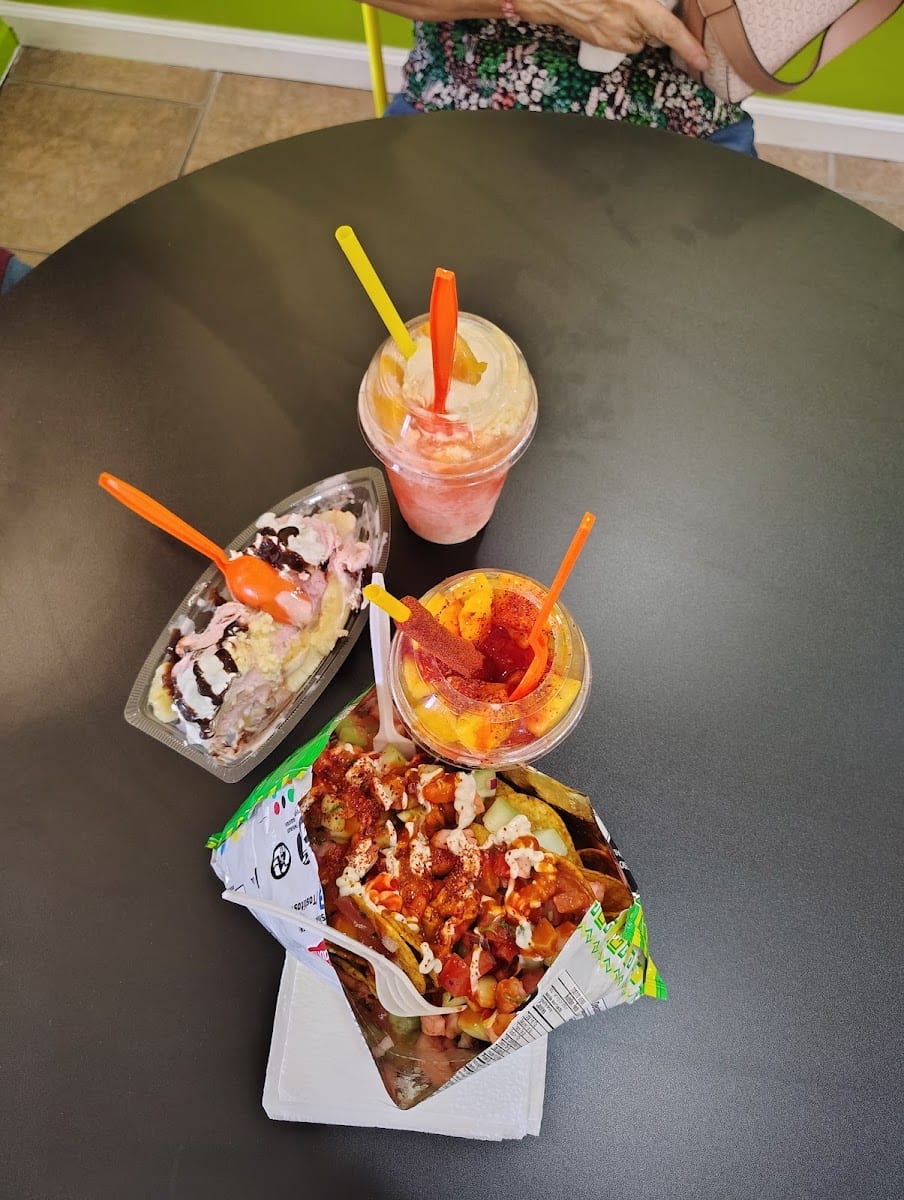 Pina VIP Icecream snacks & more, photo 2