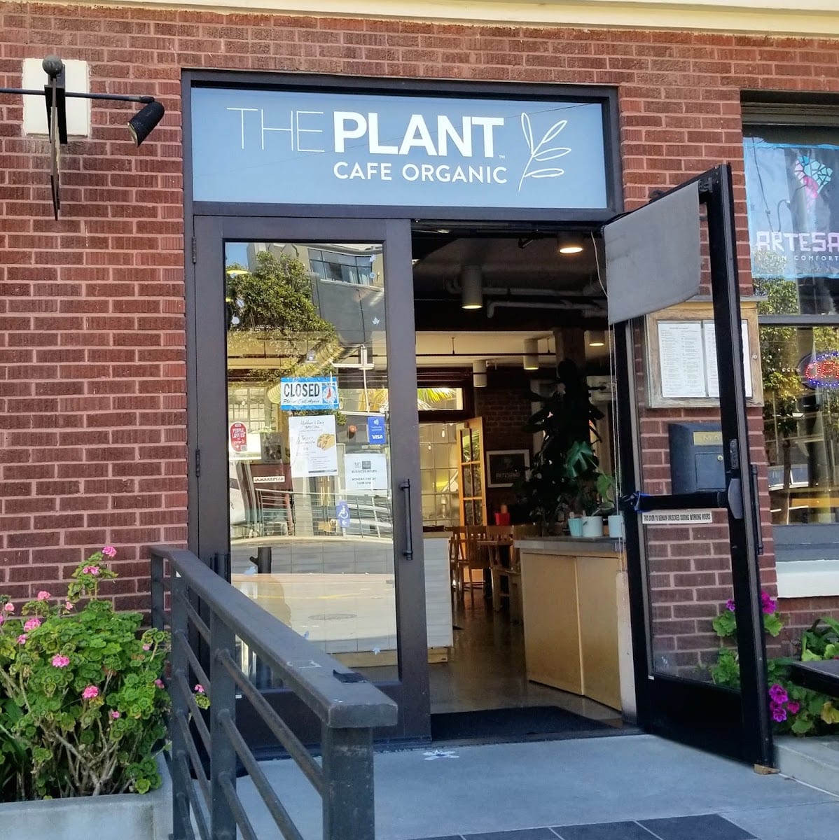 THE PLANT cafe organic, photo 2