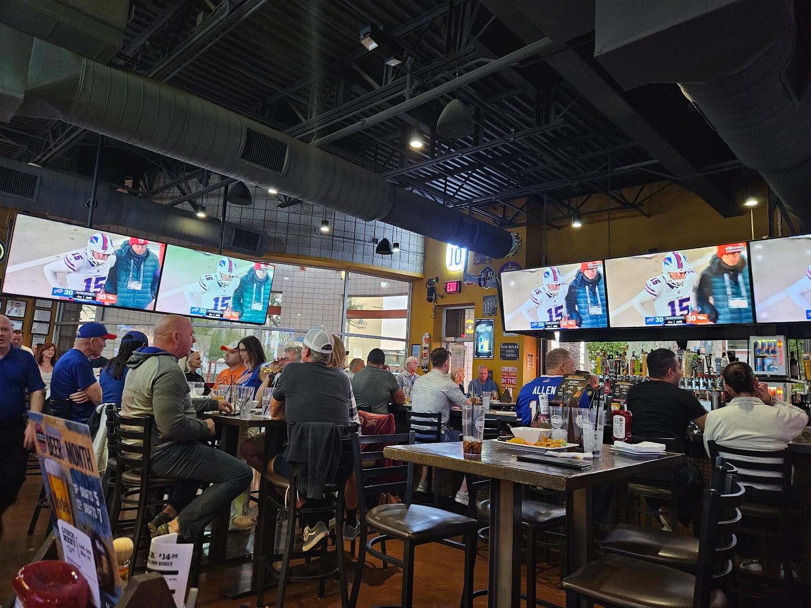 Cold Beers & Cheeseburgers, photo 4