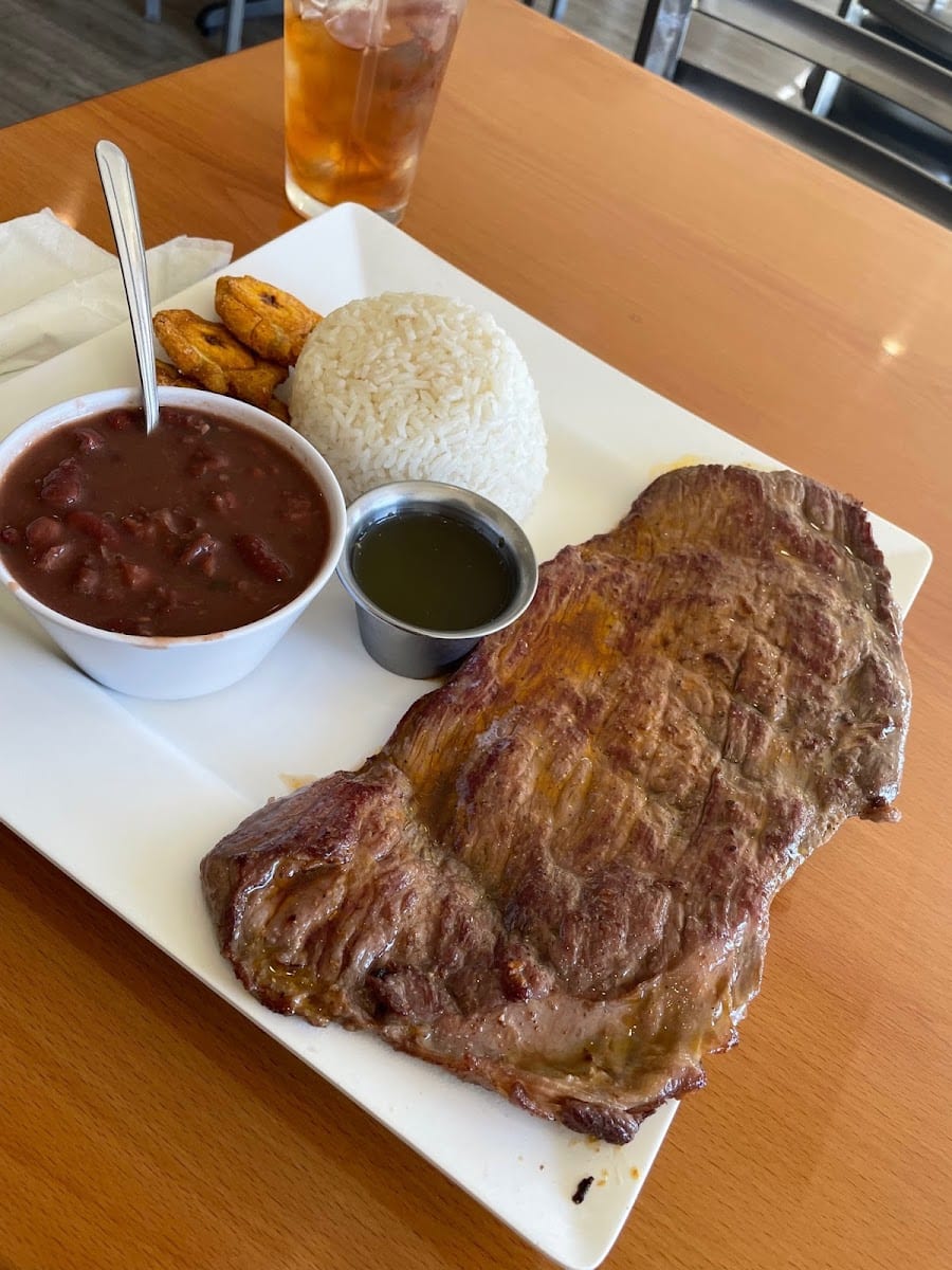 Salomas Panamanian Cuisine, photo 3