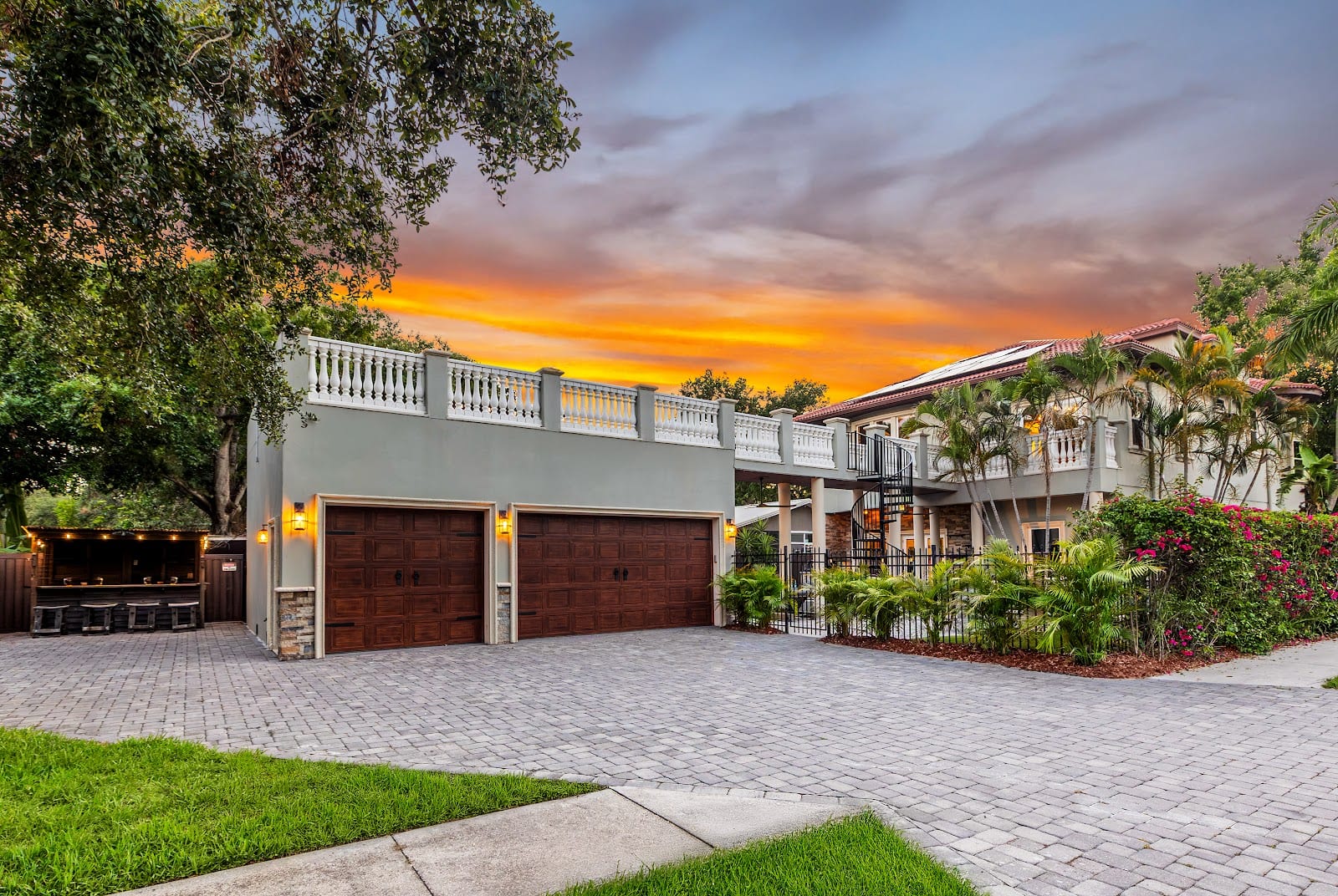 Gaspar's Luxury Estate