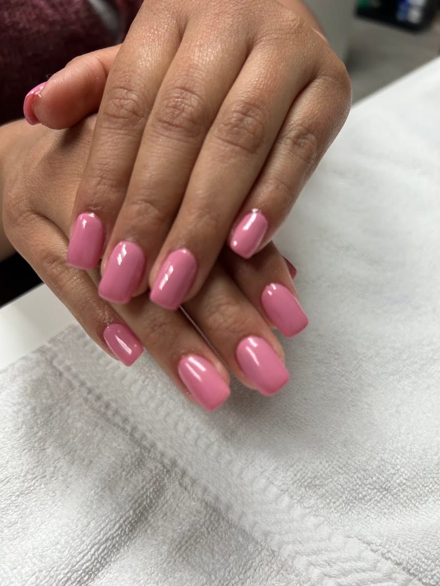 Lucero's Salon