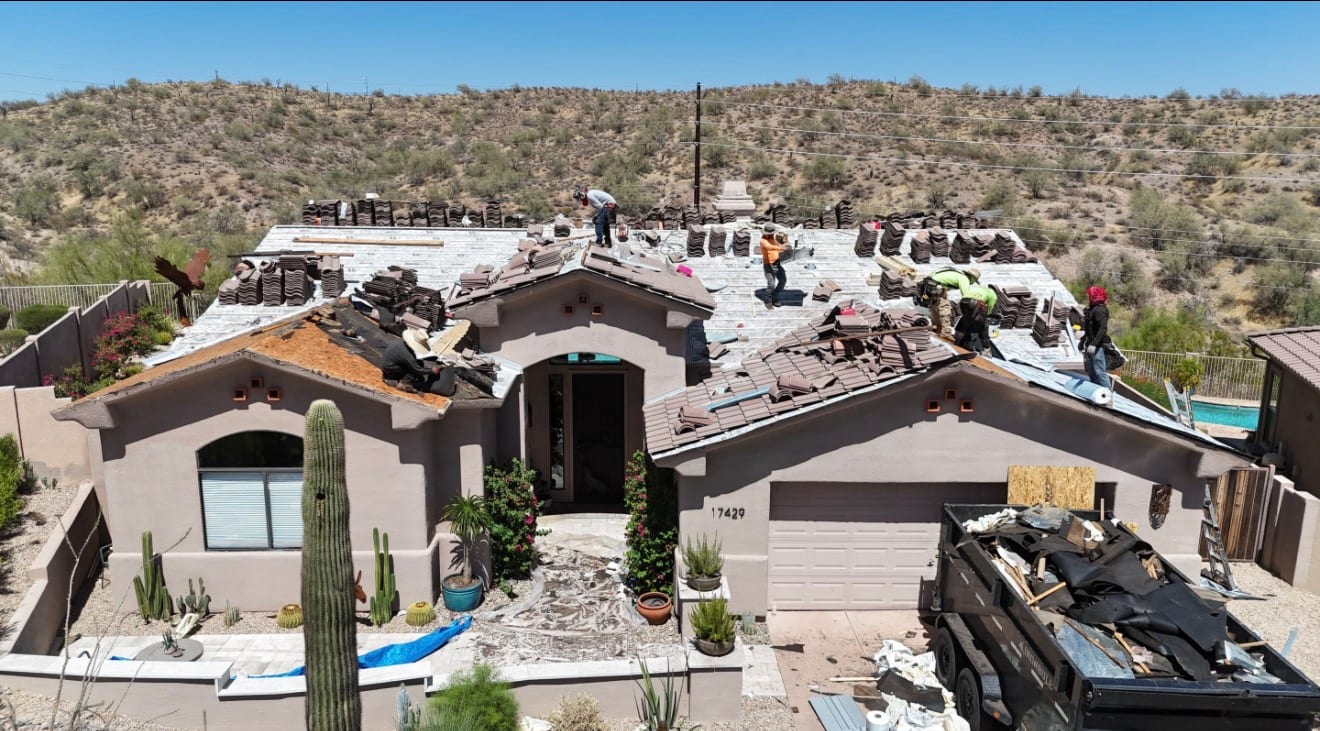 Saint Roofing, photo 2