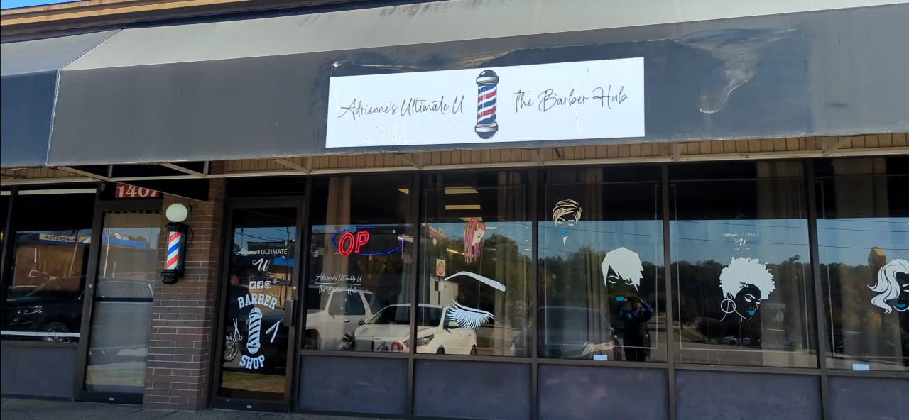 Adrienne's Ultimate U / The Barber Hub, photo 3