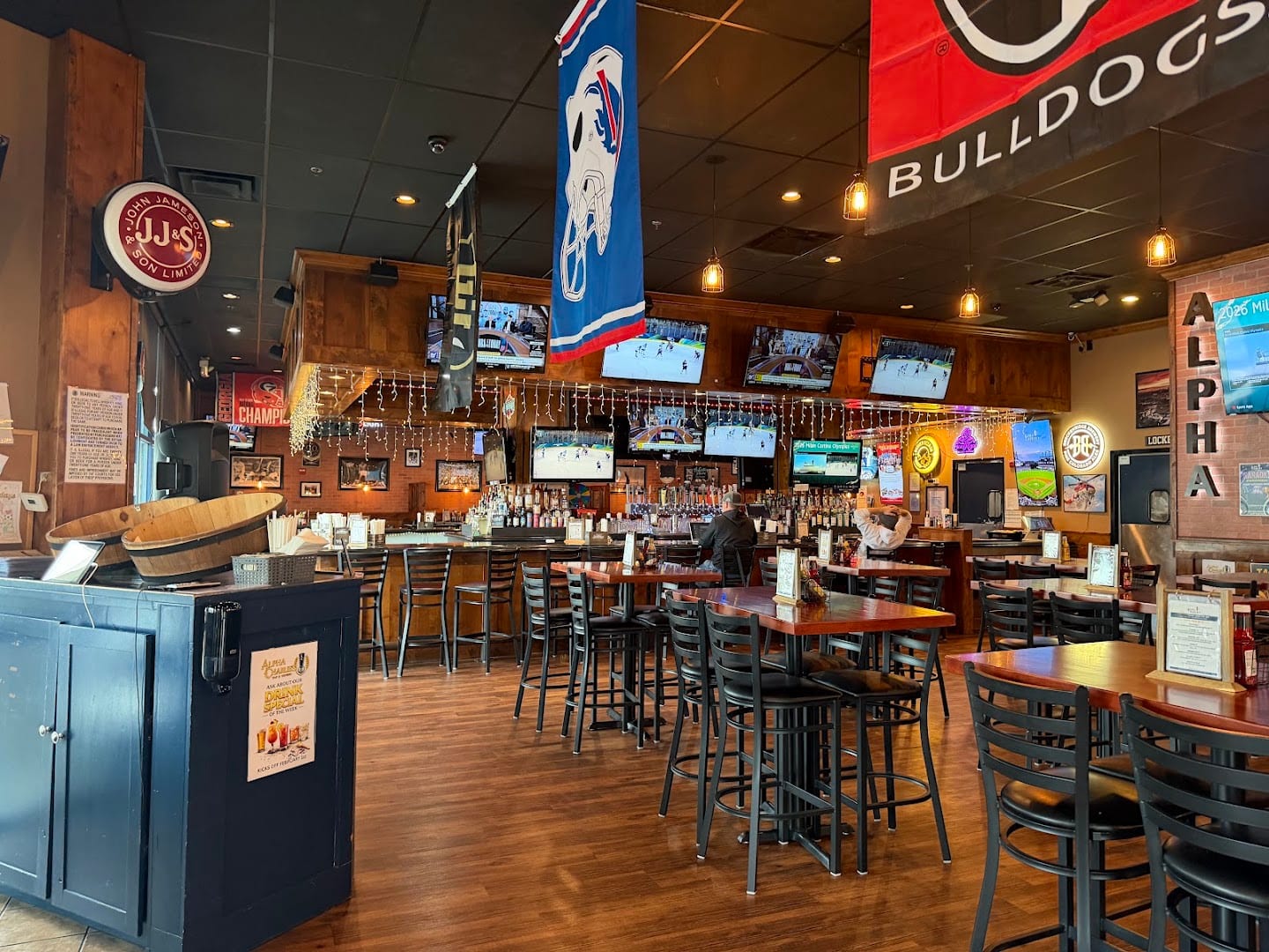 Alpha Charlie's Tap & Tavern, photo 4