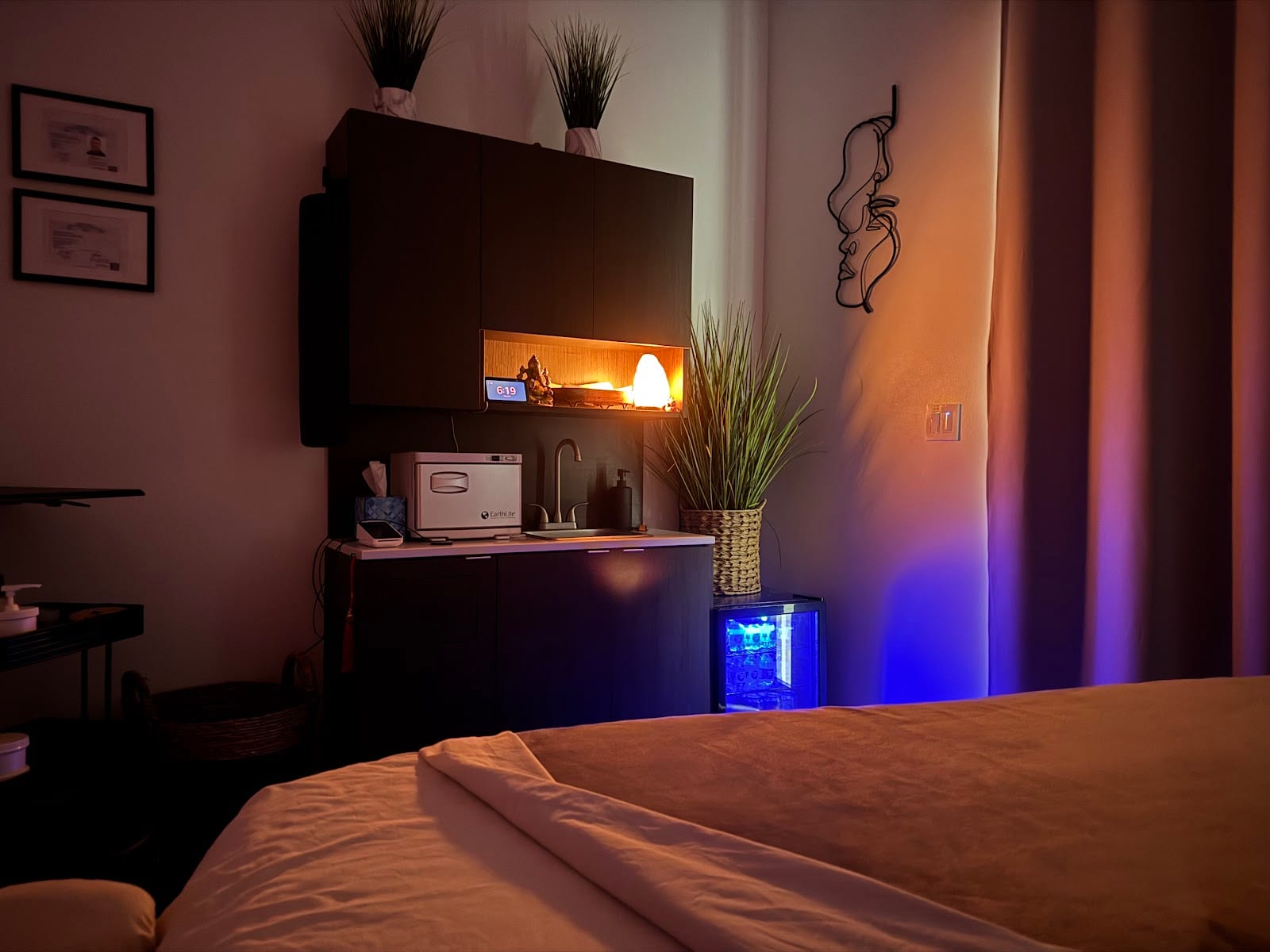 Sanus Massage Therapy Box