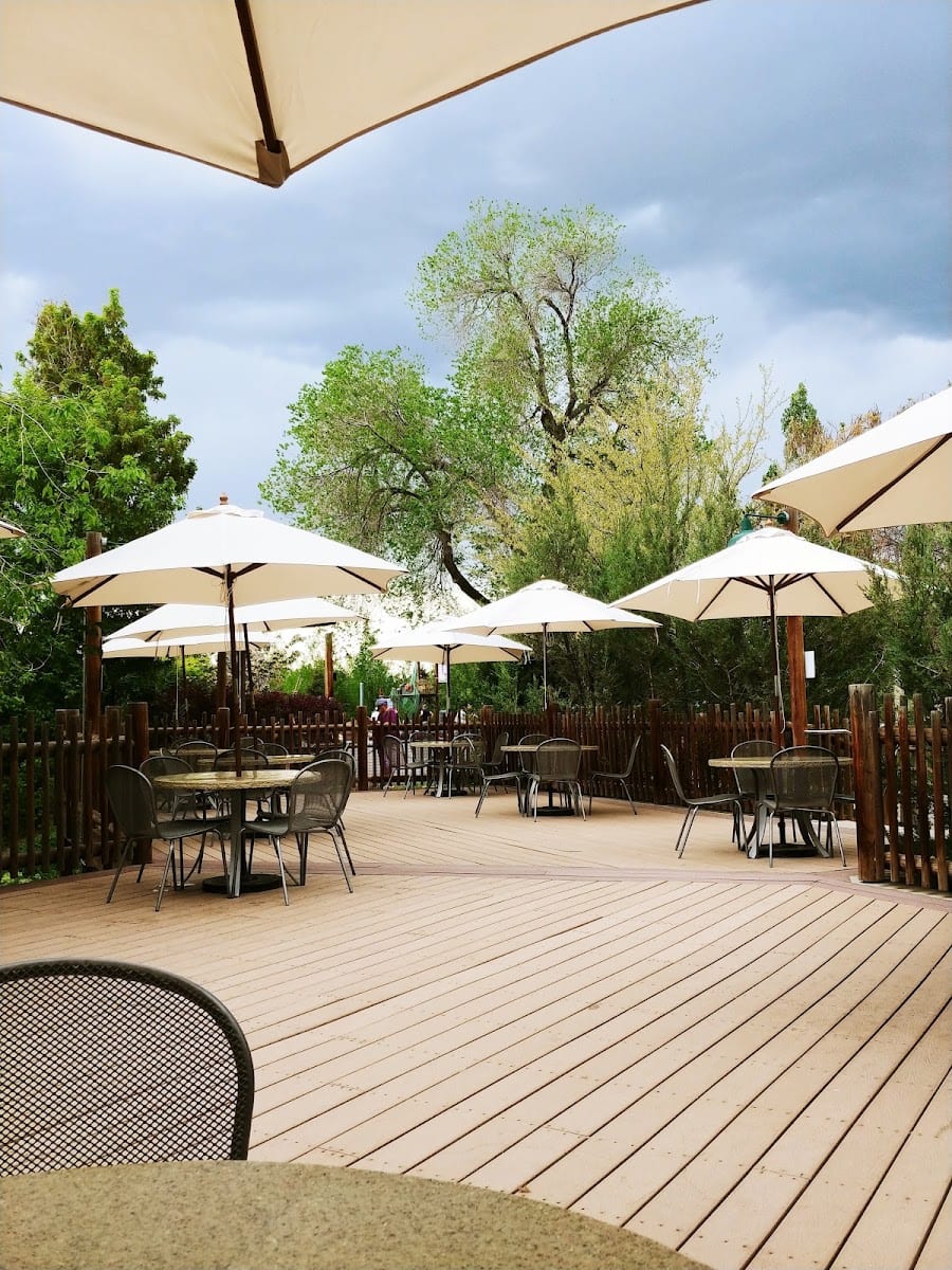 Oasis Café