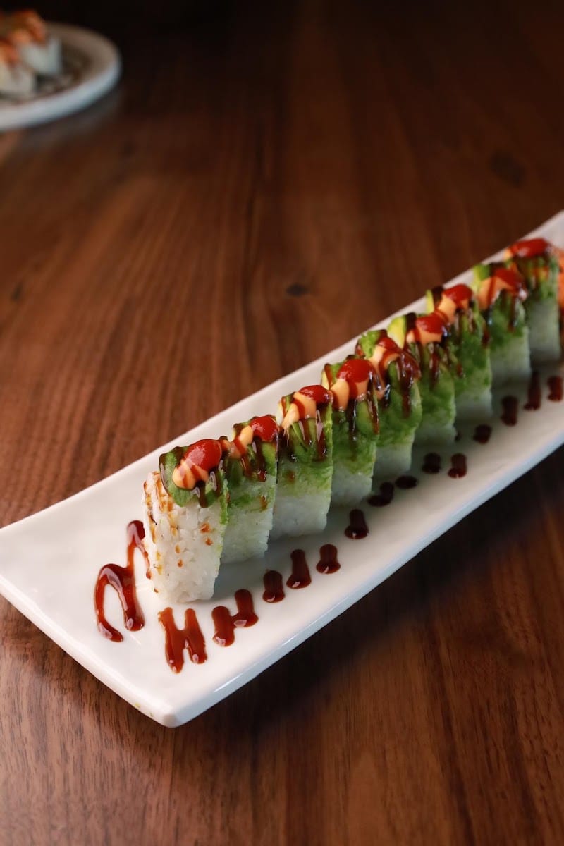El Viejon Mariscos & Sushi Sports Bar