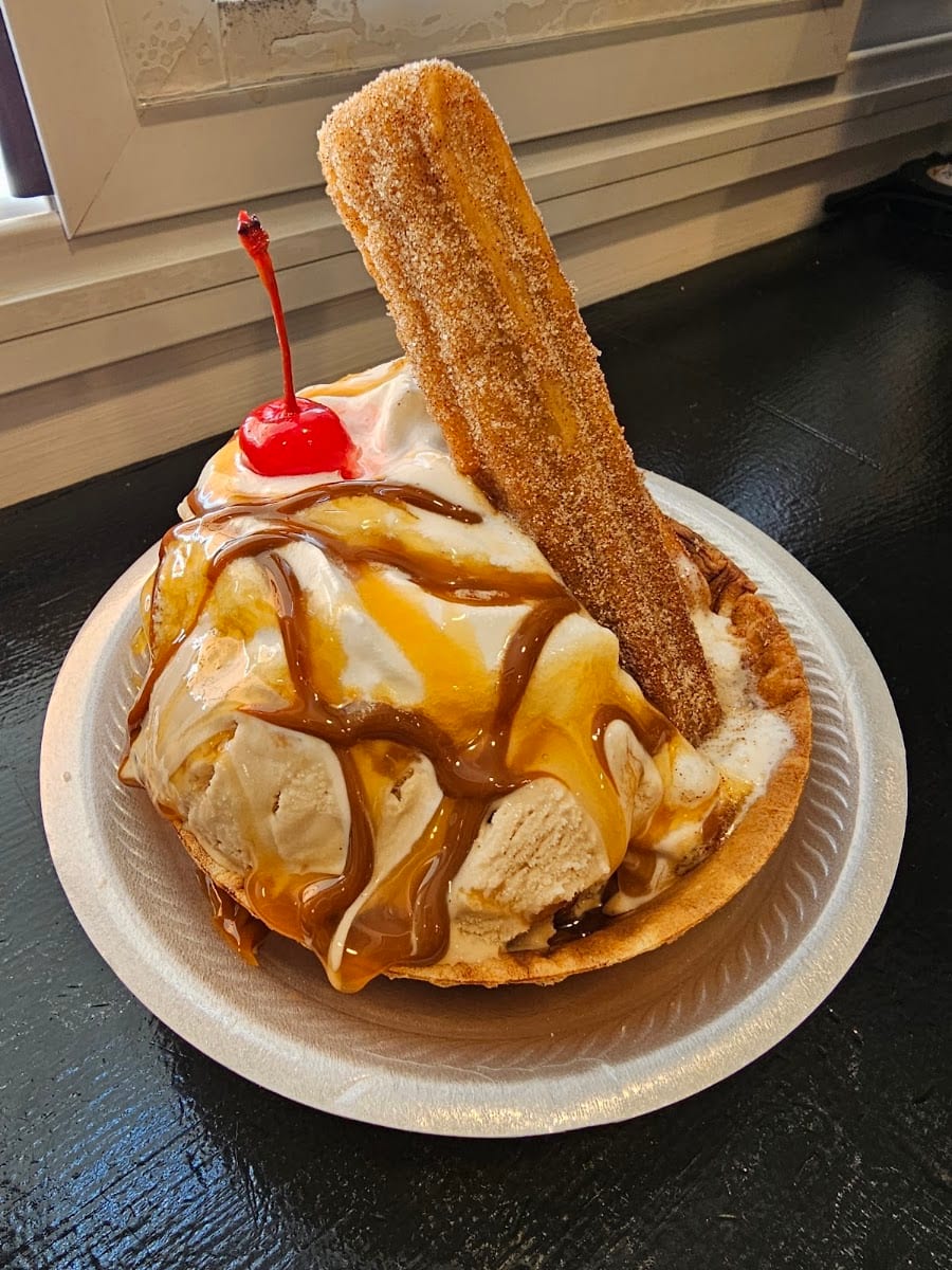 Sabor Latino Ice Cream & Paletas Fuentes