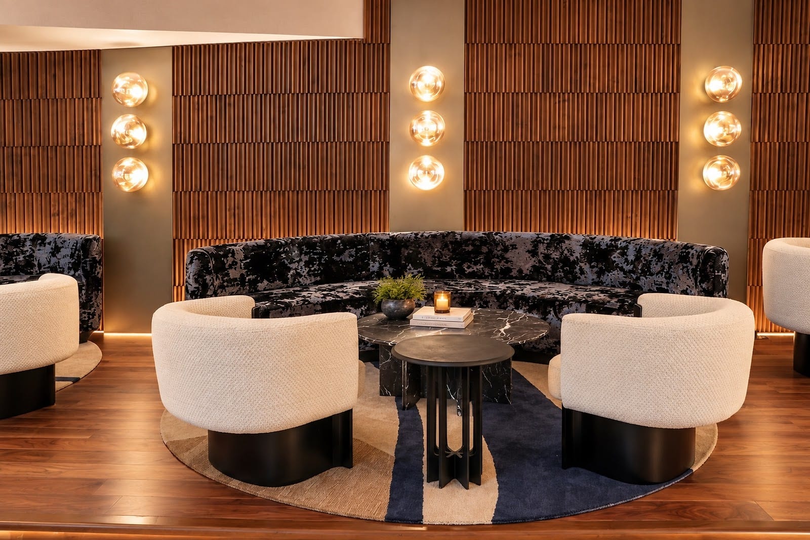 Living Room, photo 4