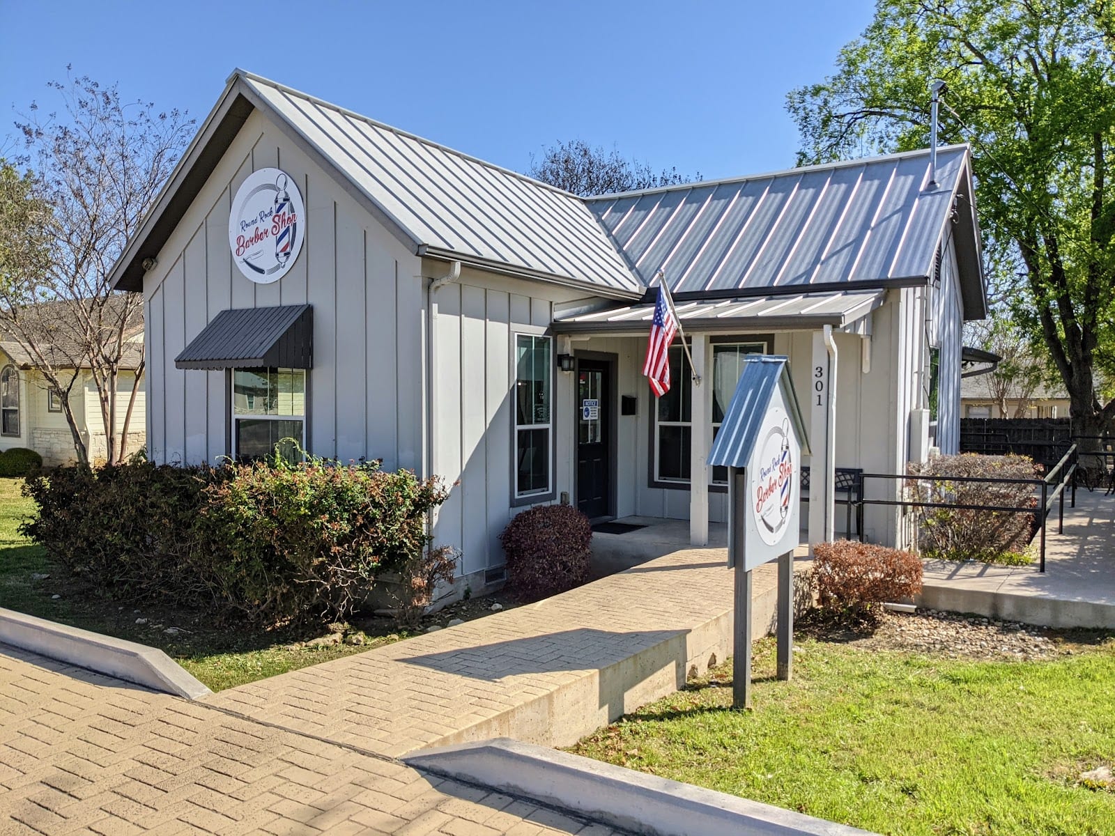 Round Rock Barber Shop, photo 2