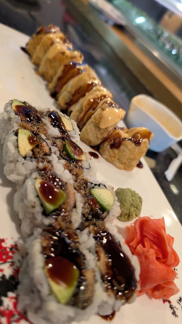 Sakura Sushi Bar & Grill, photo 3