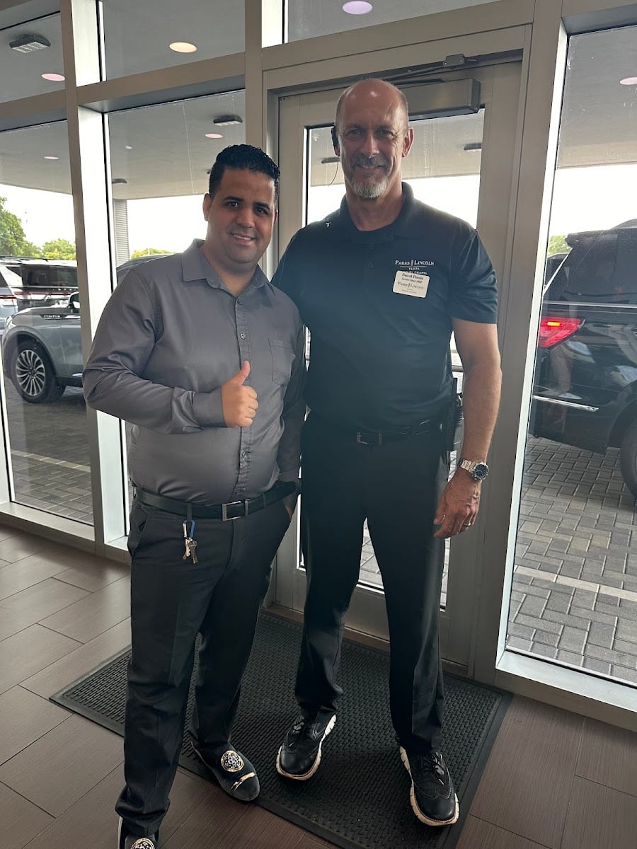 Parks Lincoln of Tampa Service